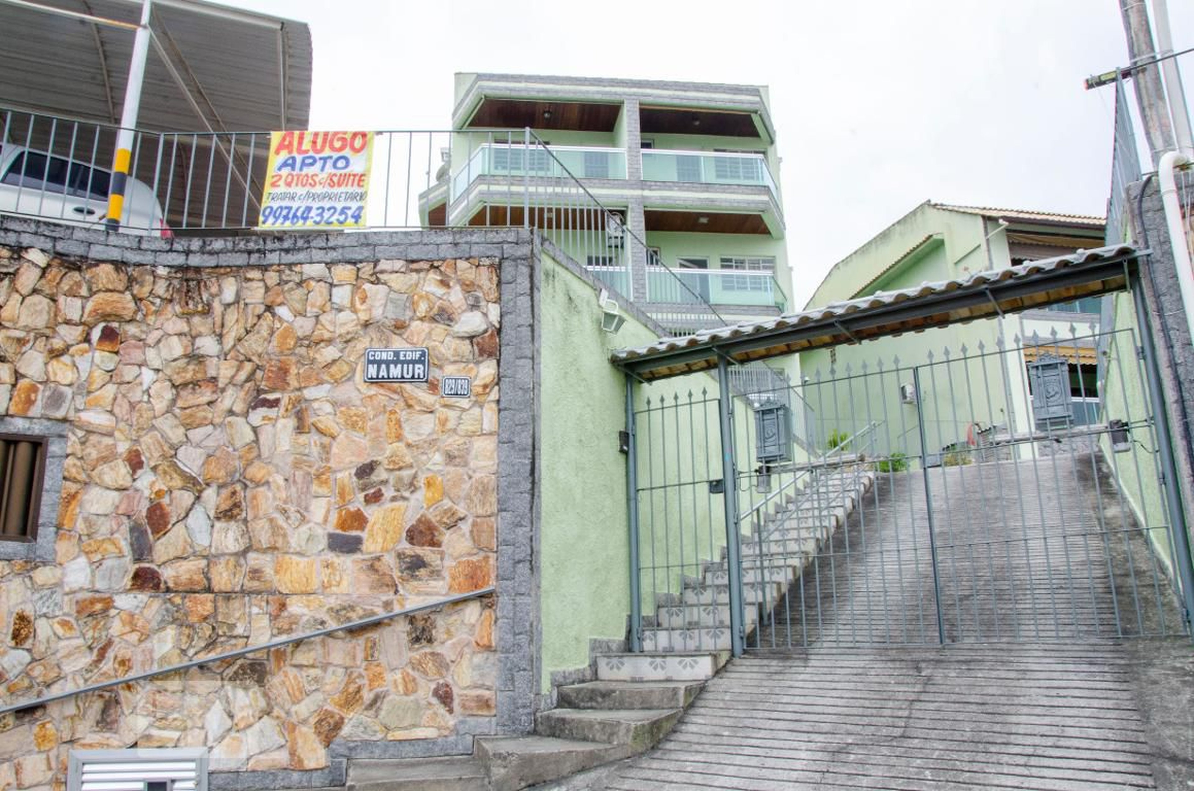 Fachada Condomínio em Rua Namur, 829