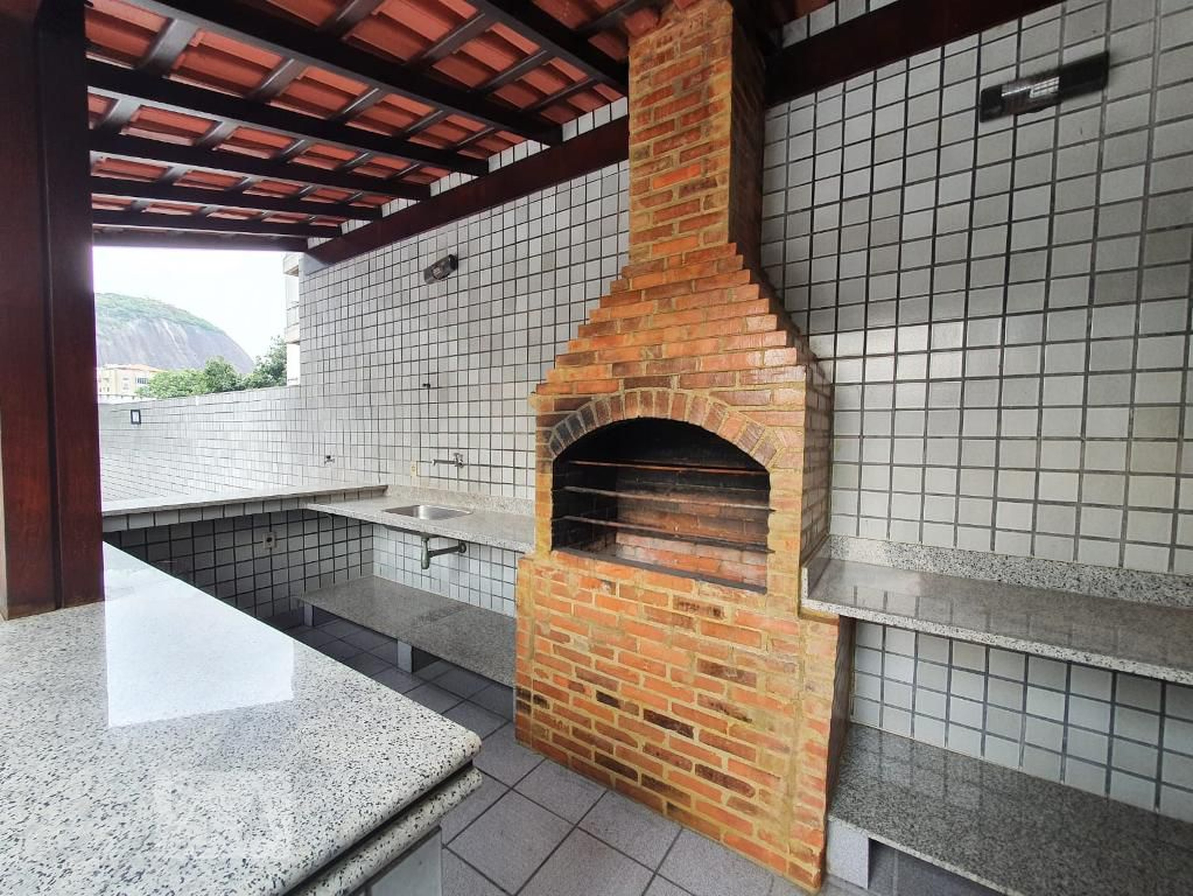 Churrasqueira - Edifício Eliane