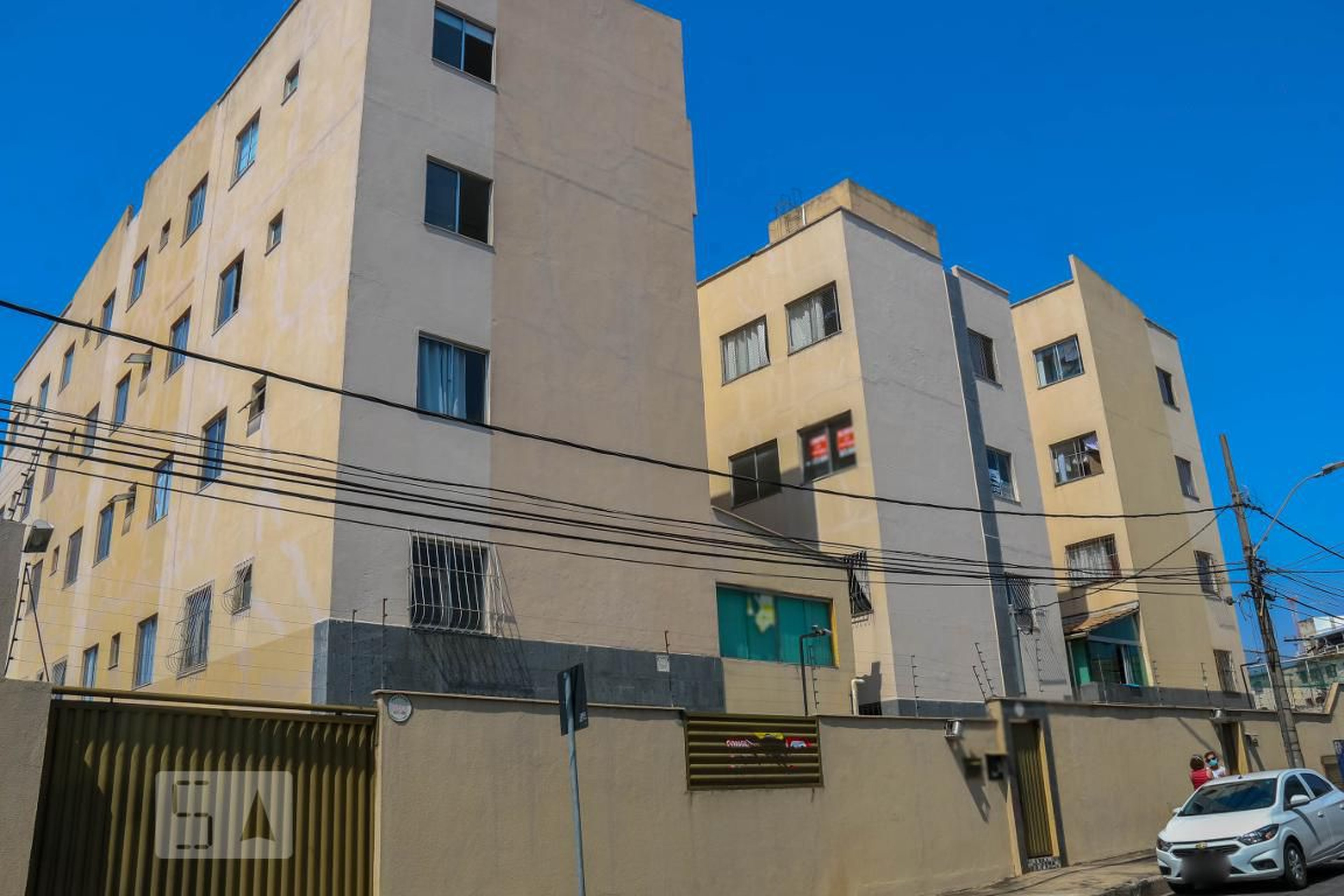 Fachada Condomínio em Rua Dona Virgínia Murta, 38