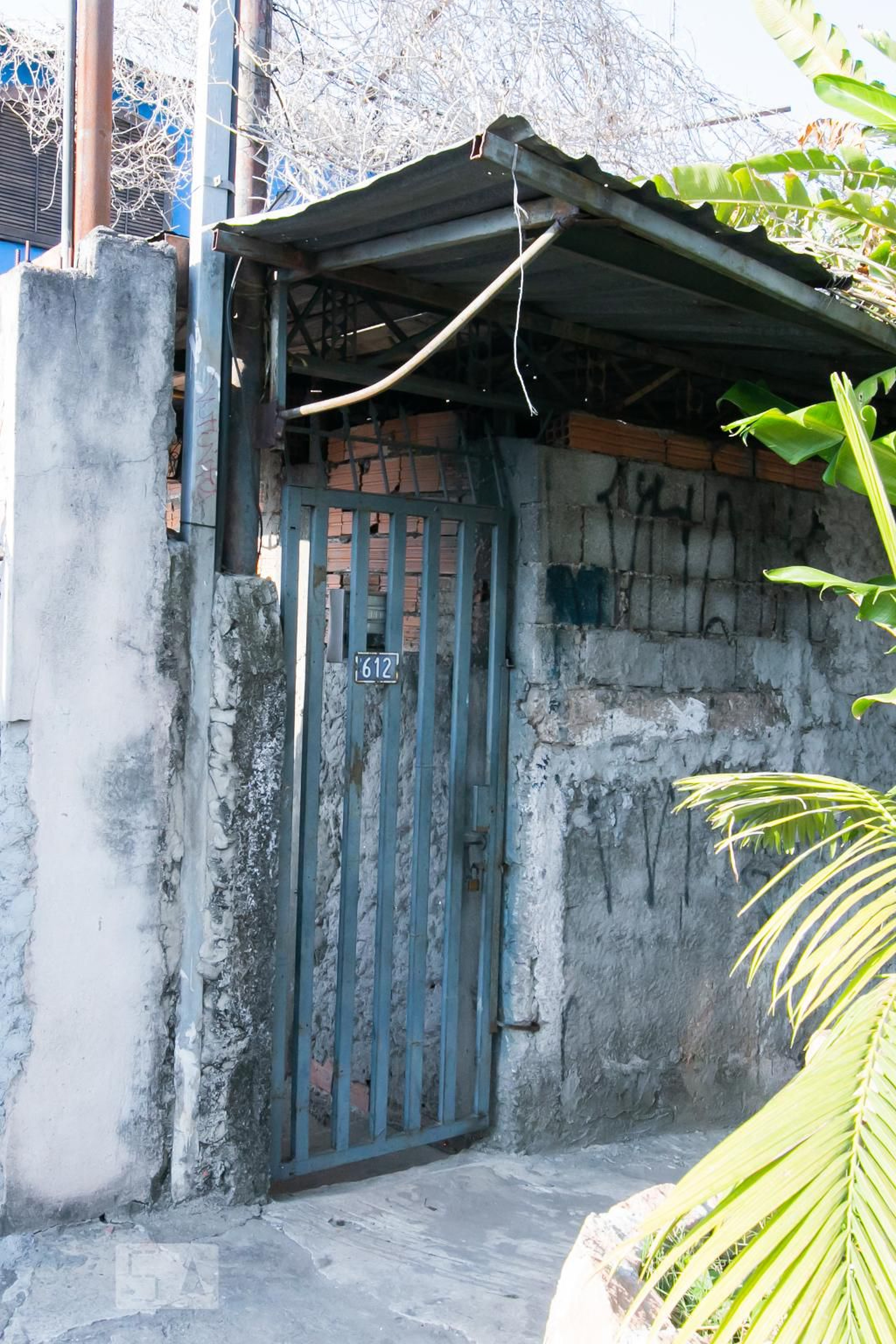 Fachada Condomínio em Rua Maria Baumann Mendonça, 612