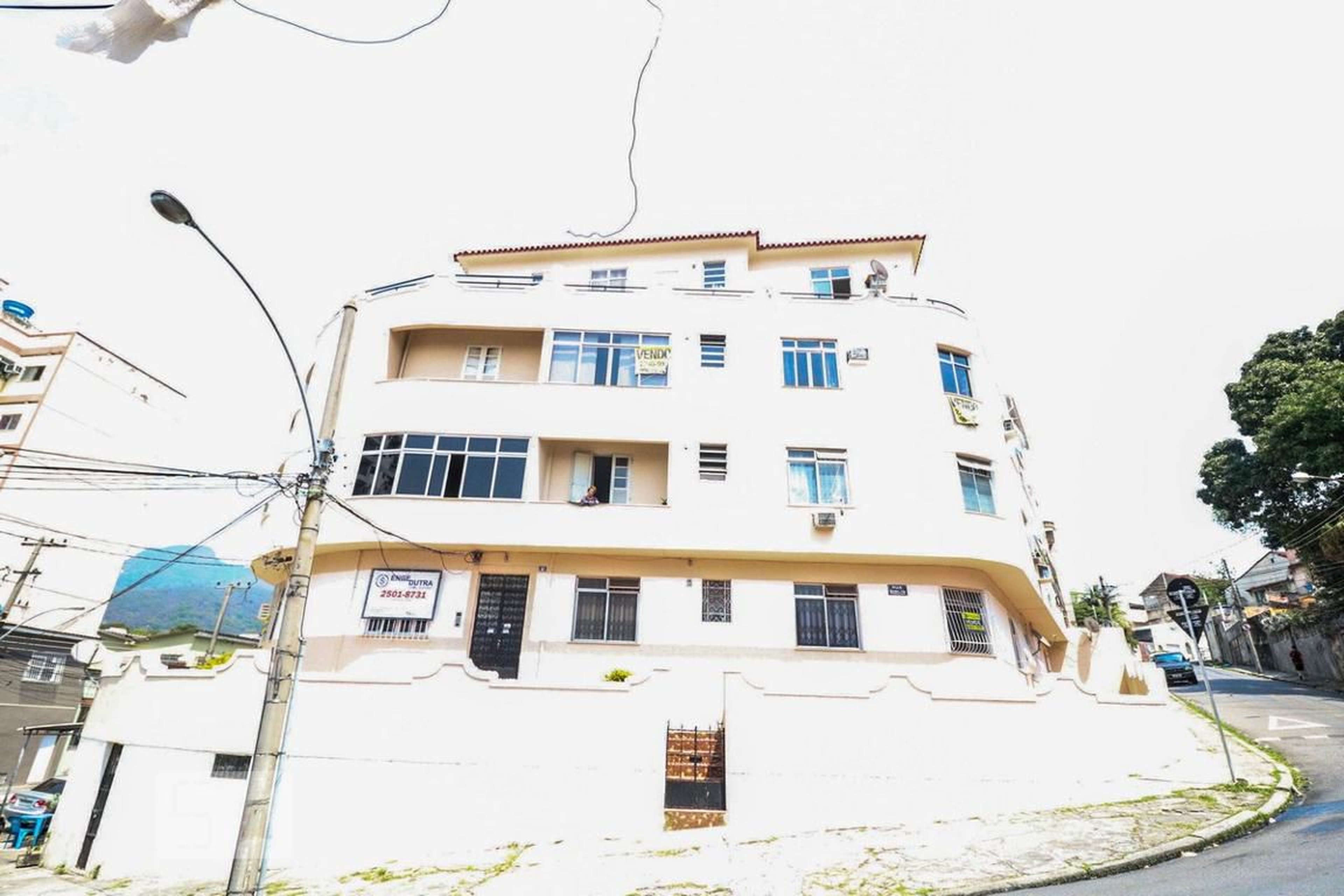 Fachada Condomínio em Rua Marques de Leão, 43