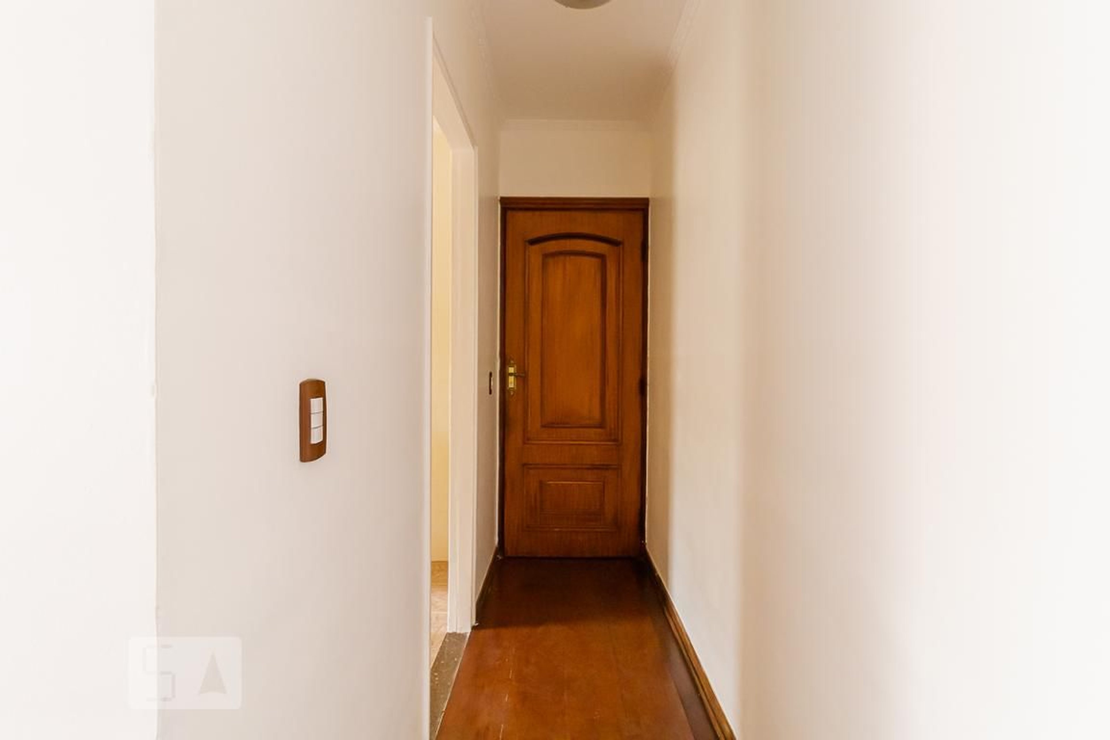 Entrada - Conjunto Império