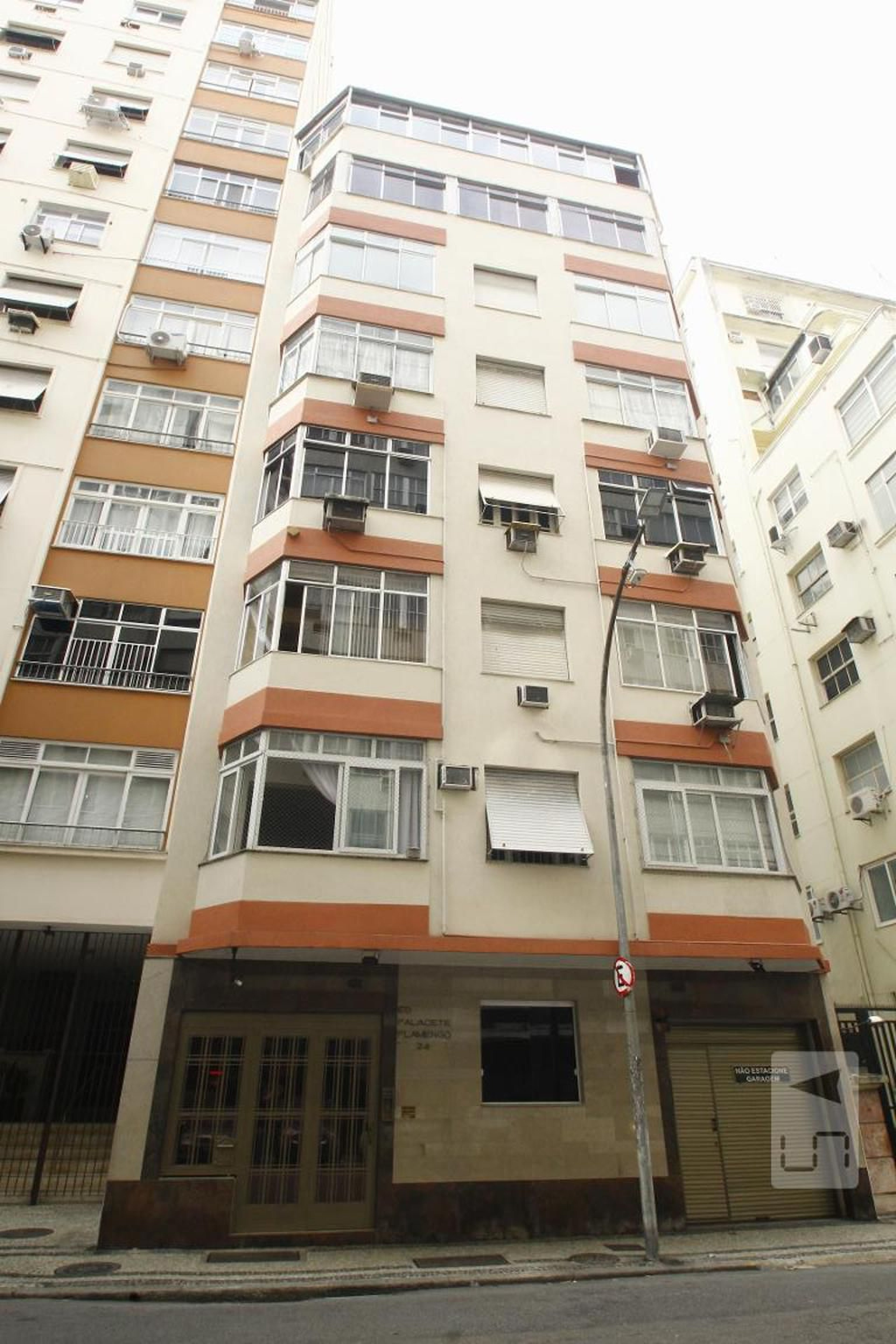 Fachada do Prédio Condomínio em Rua Barão do Flamengo, 24