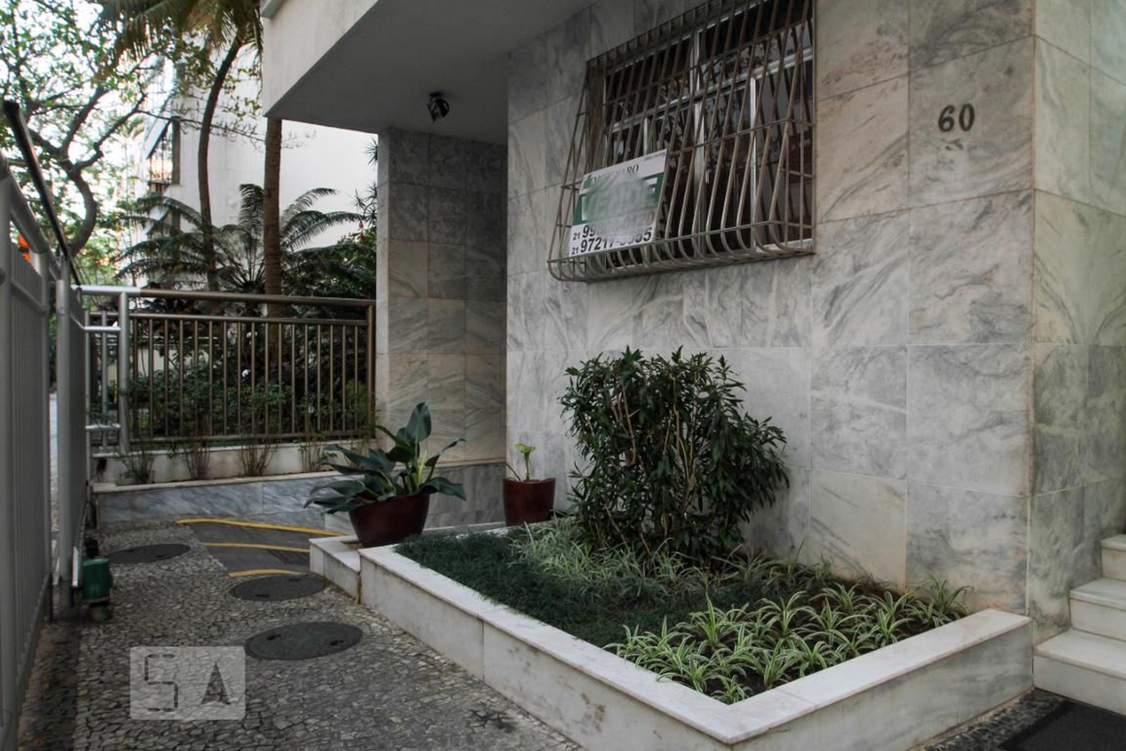 Entrada do Prédio - 