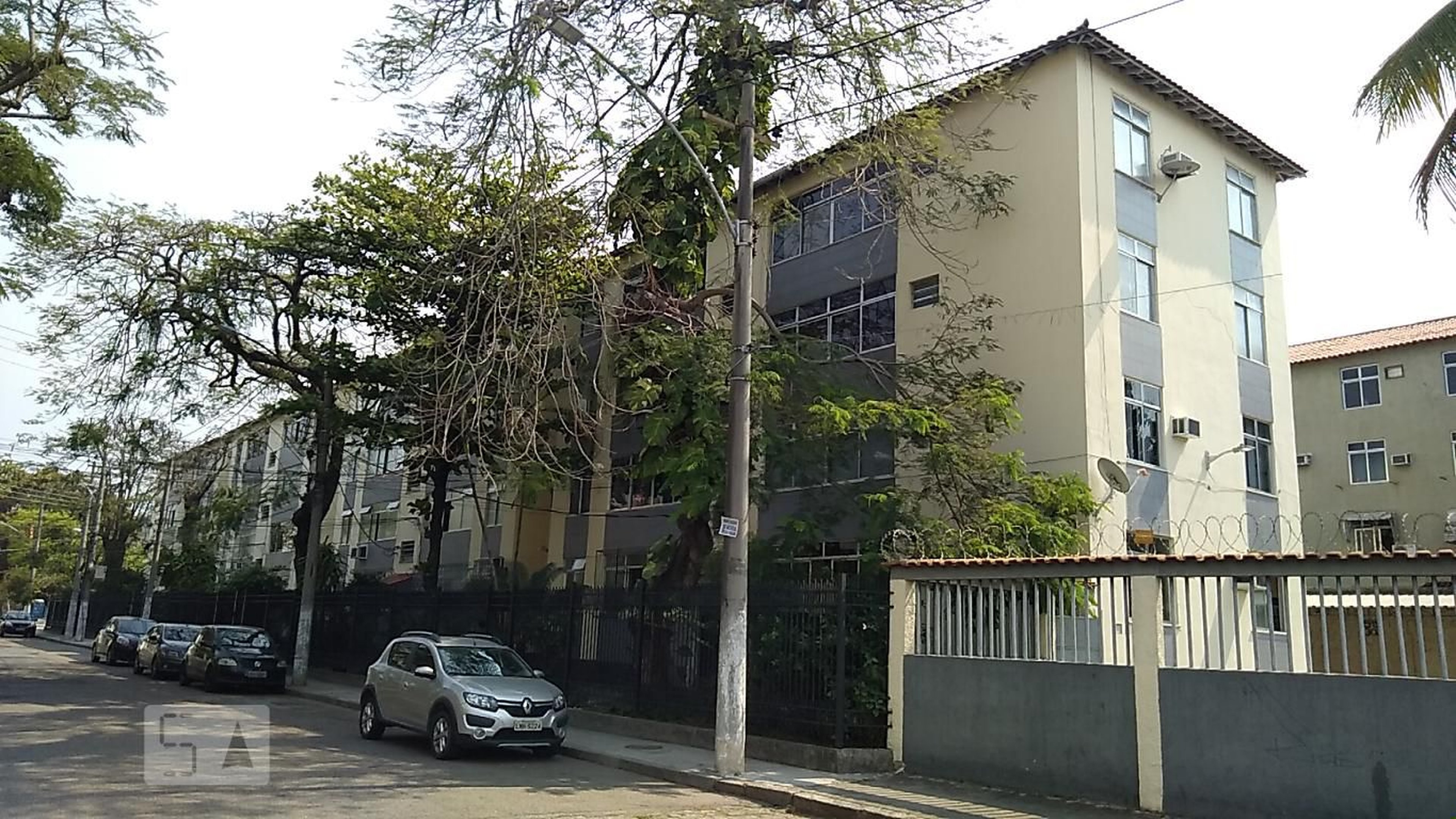 Fachada Condomínio Iapi da Penha