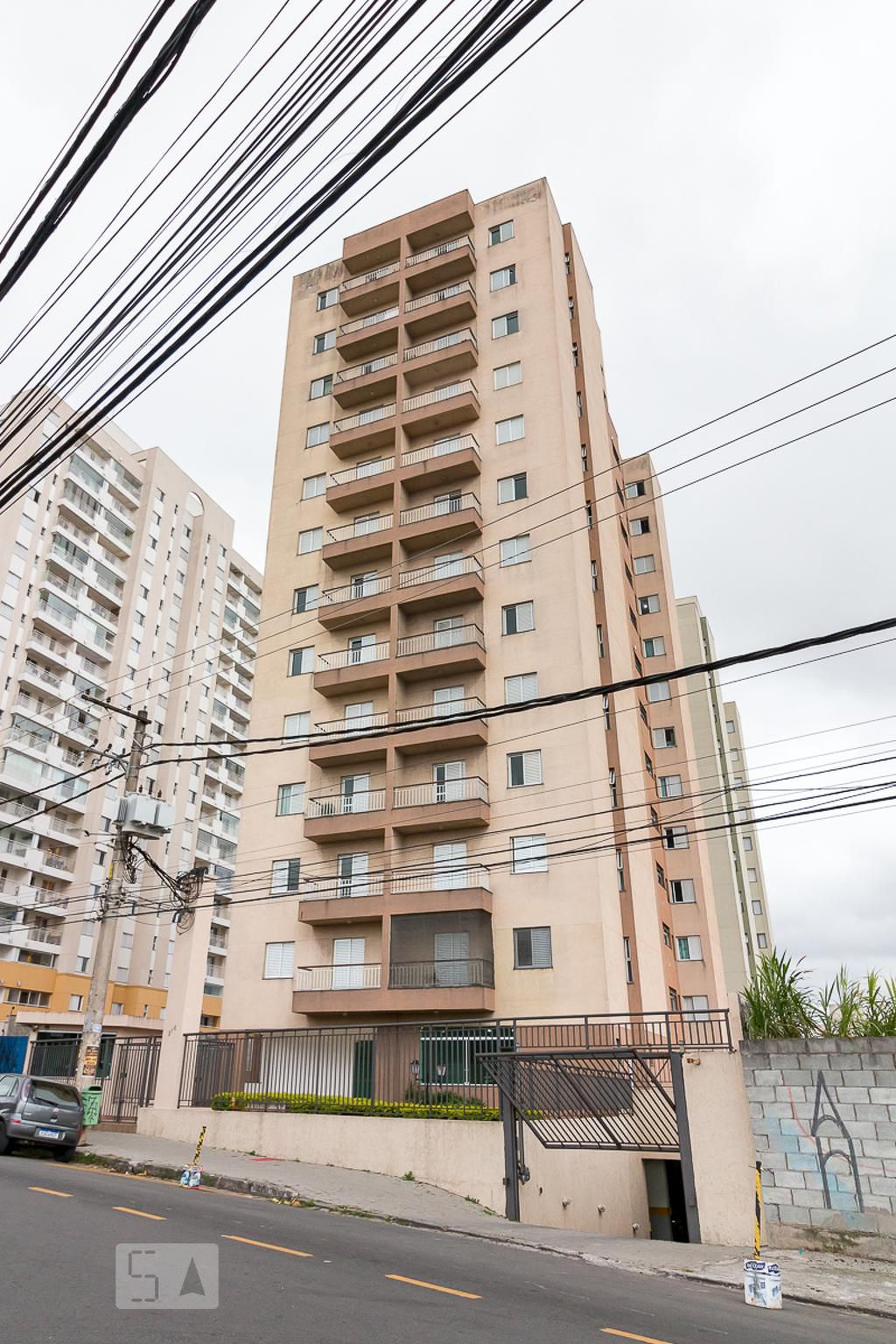 Fachada do condomínio Condomínio Canadá