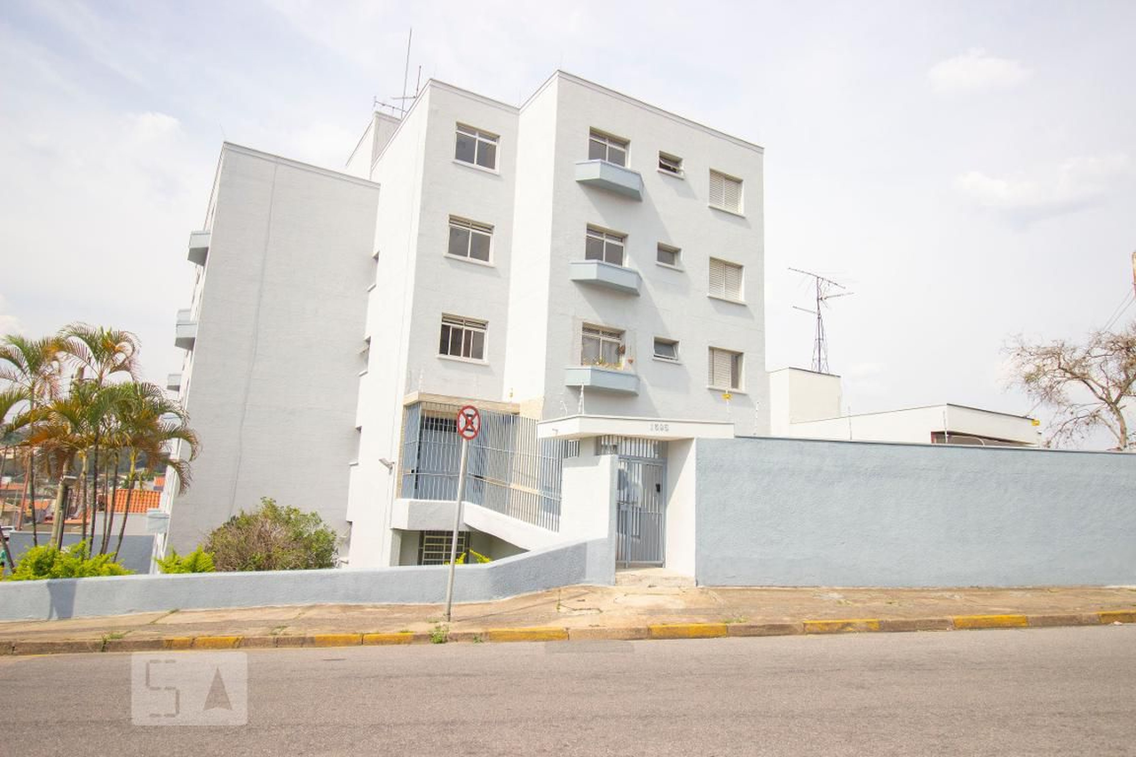 Fachada do Condomínio Edifício Abolição