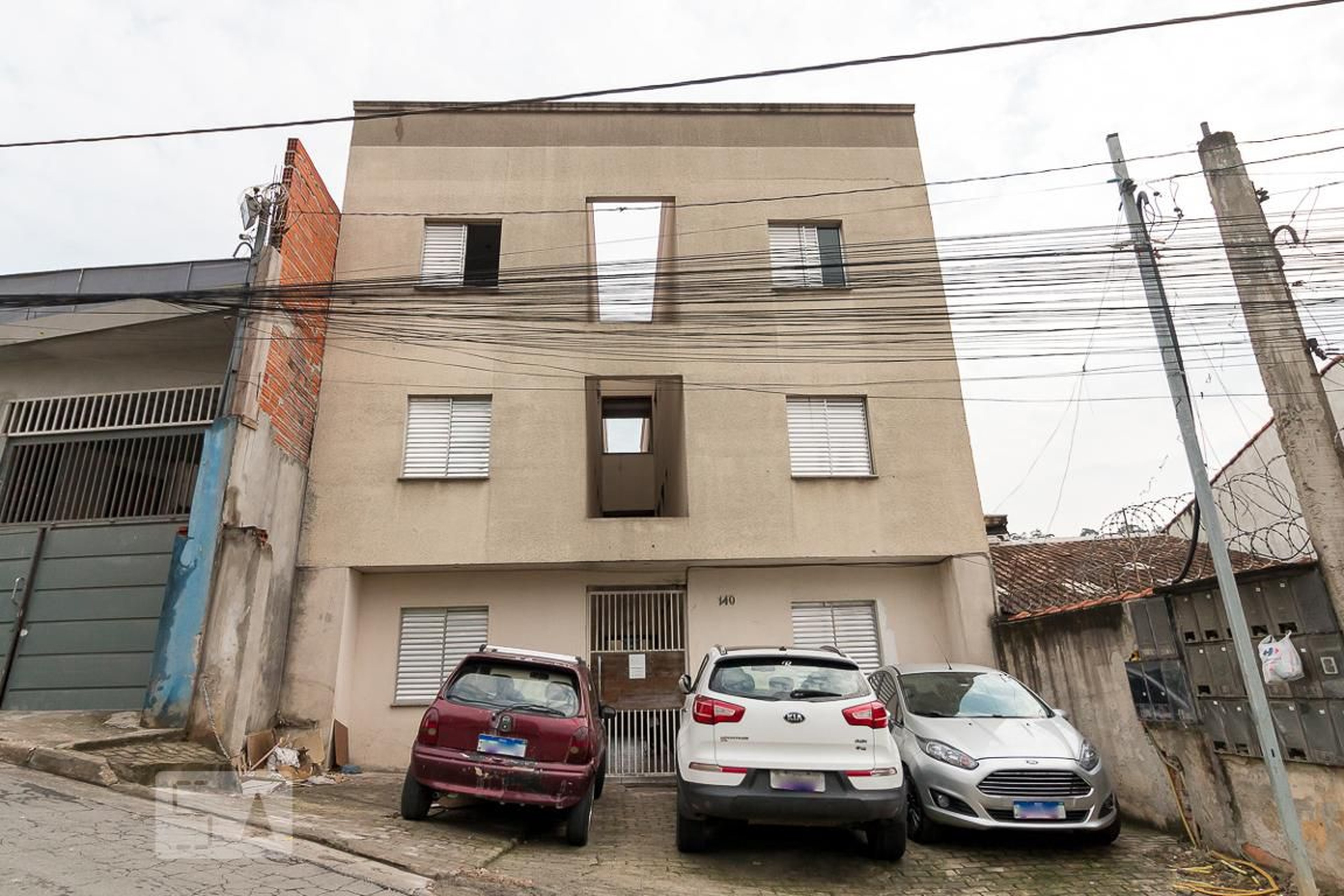 Fachada do prédio Condomínio em Rua Anália Franco, 140