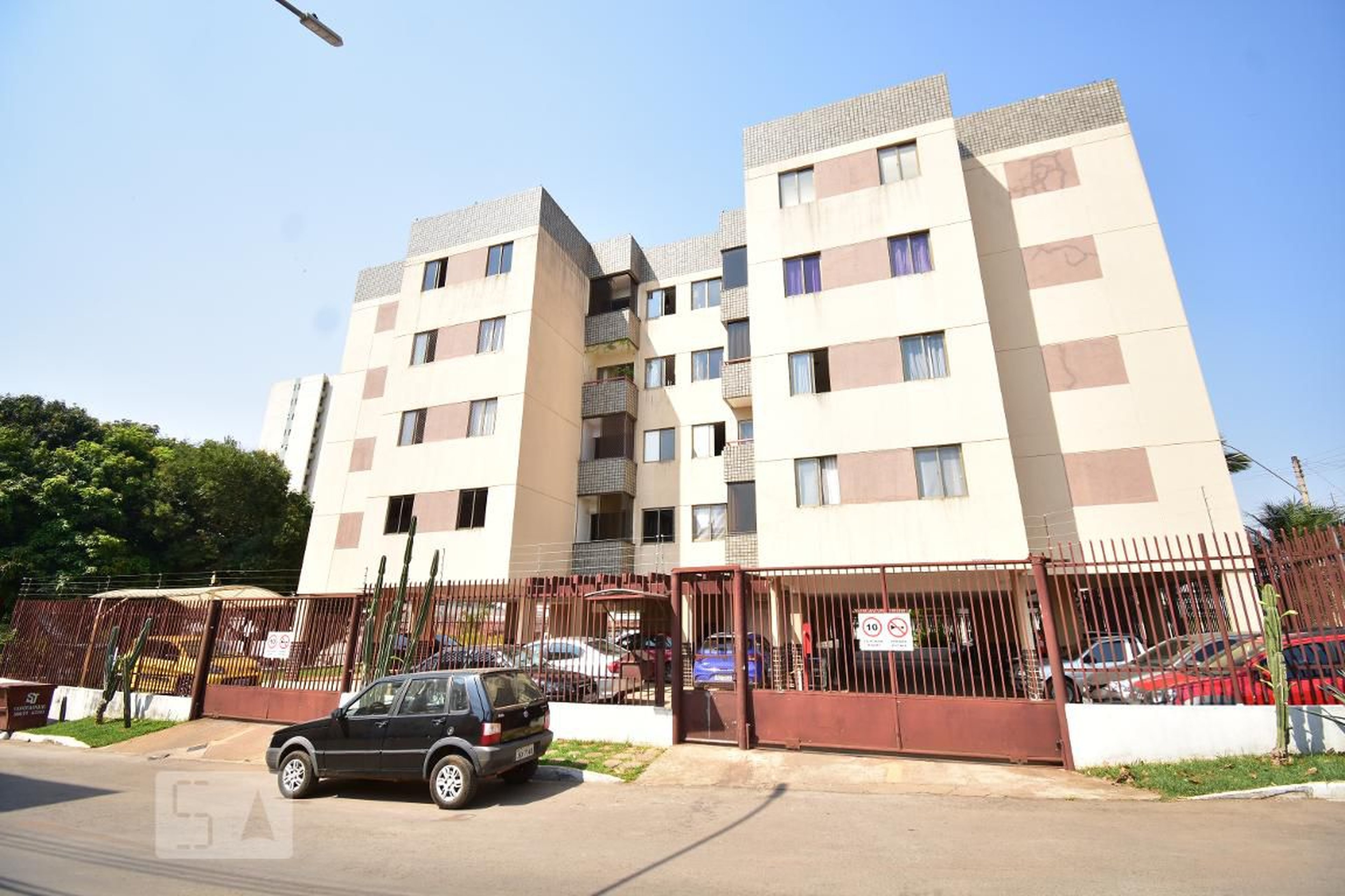 Fachada Condomínio em Qr 614 - Samambaia Sul, Brasília - Df, 72016-190, Brasil, 4