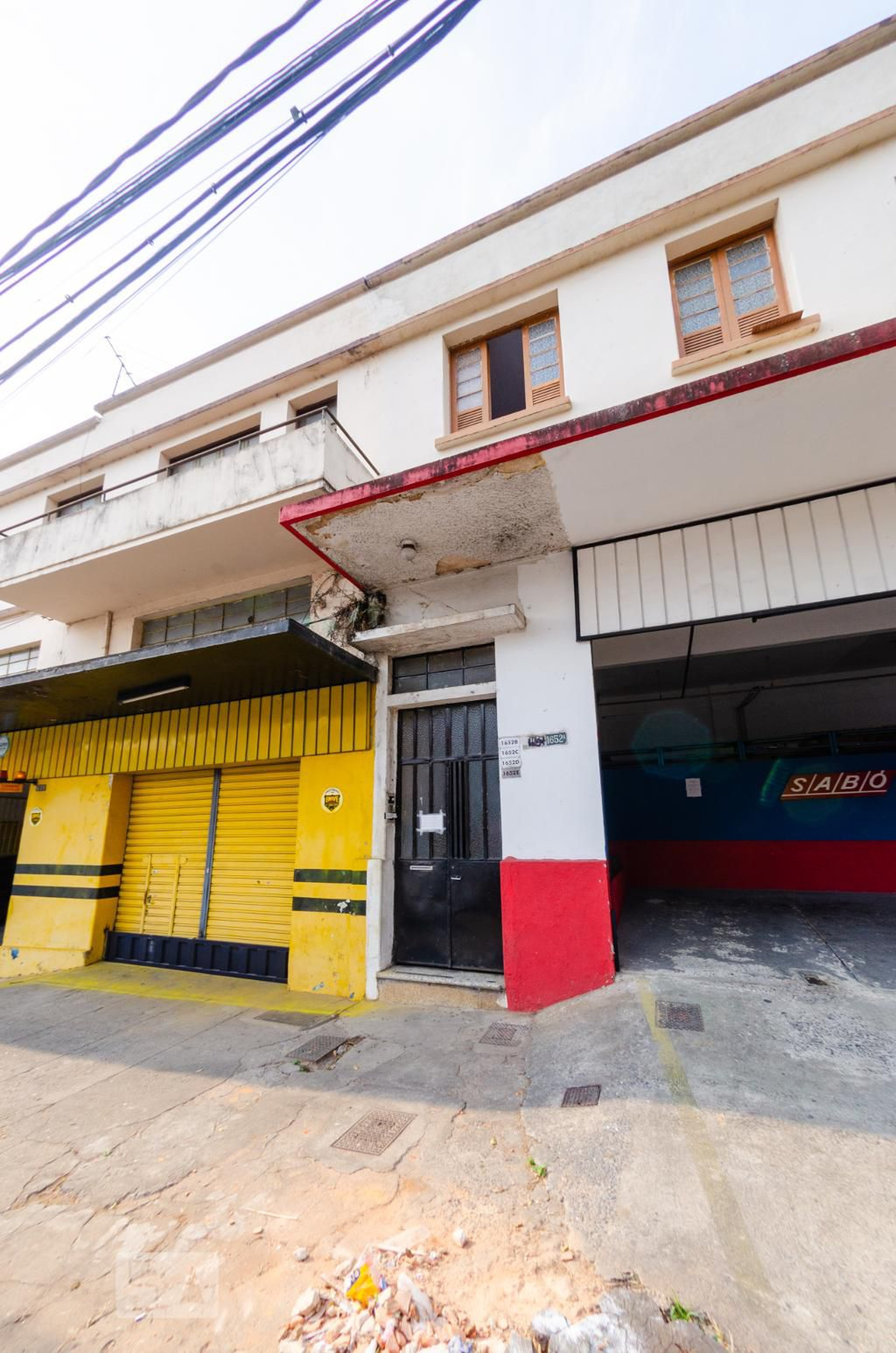 Fachada Condomínio em Rua dos Tupis, 1652