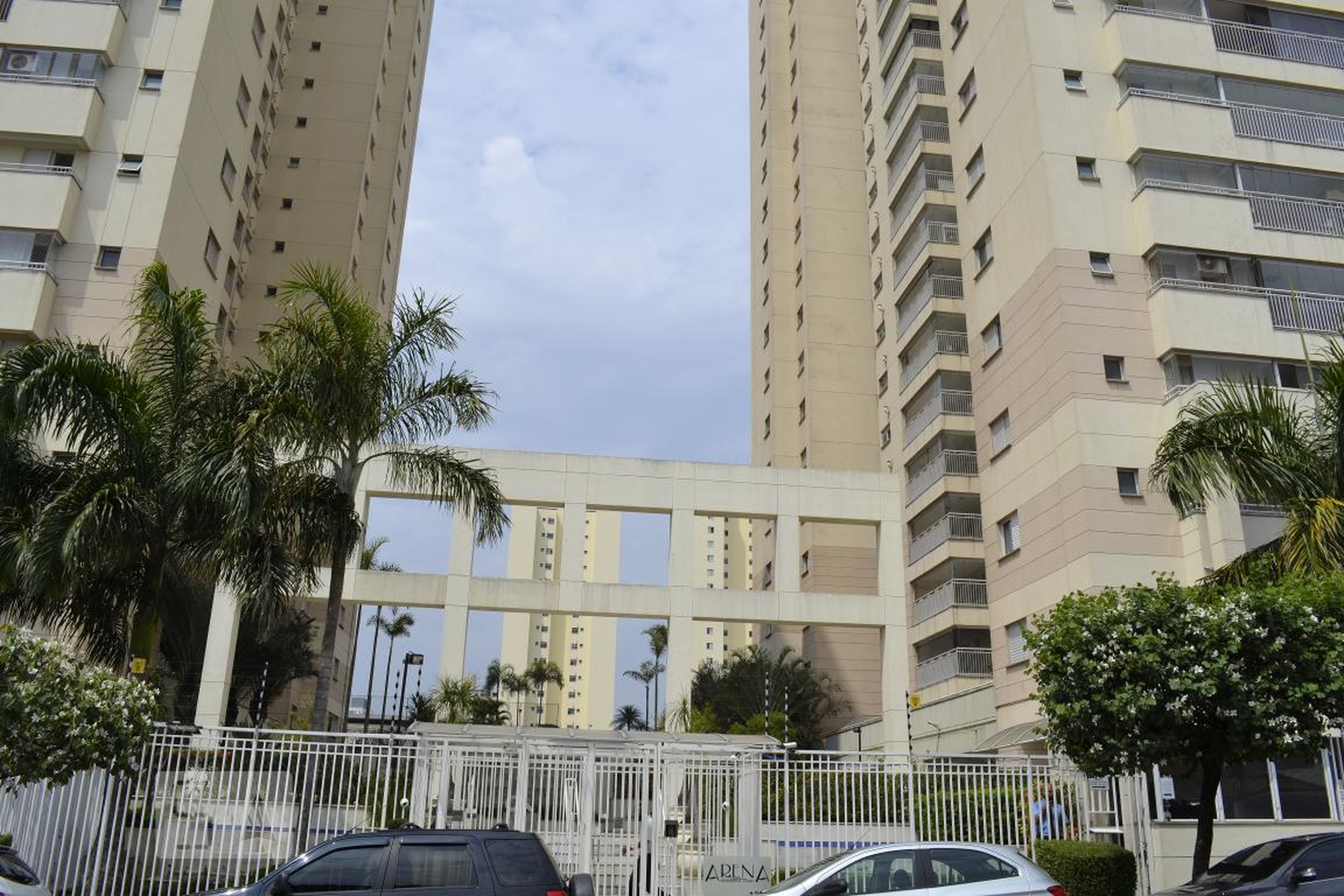 Fachada do Prédio Condomínio Arena Residencial Clube