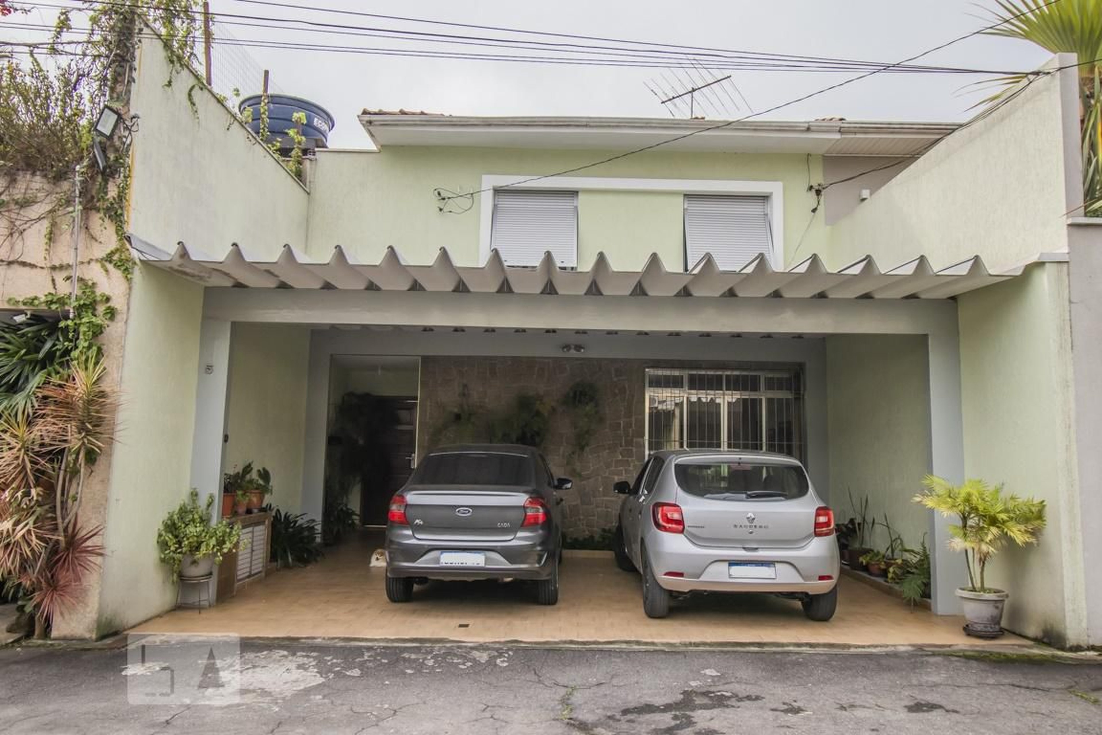 Fachada Condomínio em Avenida Ceci, 1533