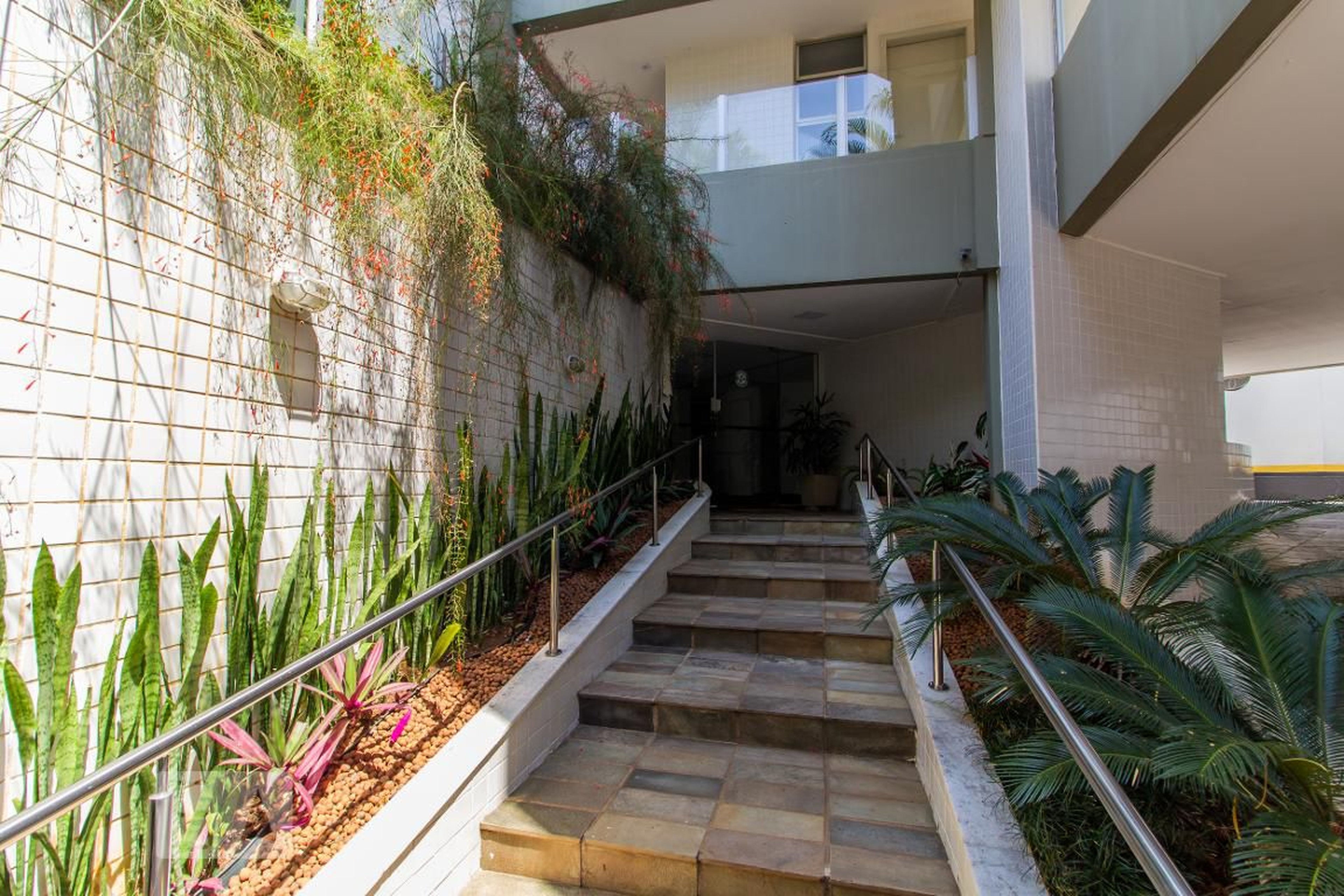 Entrada - Edifício Mosteiro dos Gerônimos