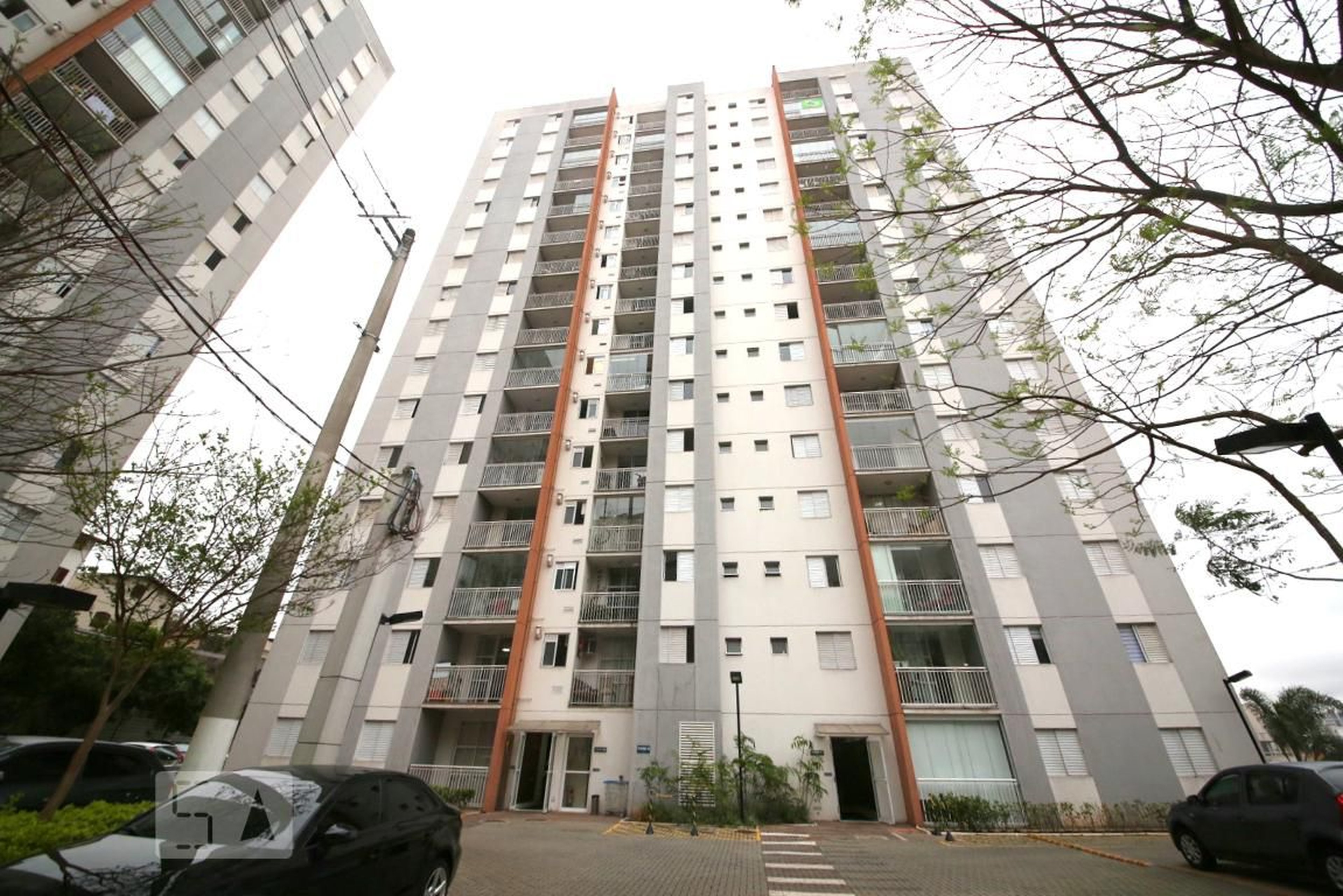 Fachada Condomínio em Avenida Cupecê, 104