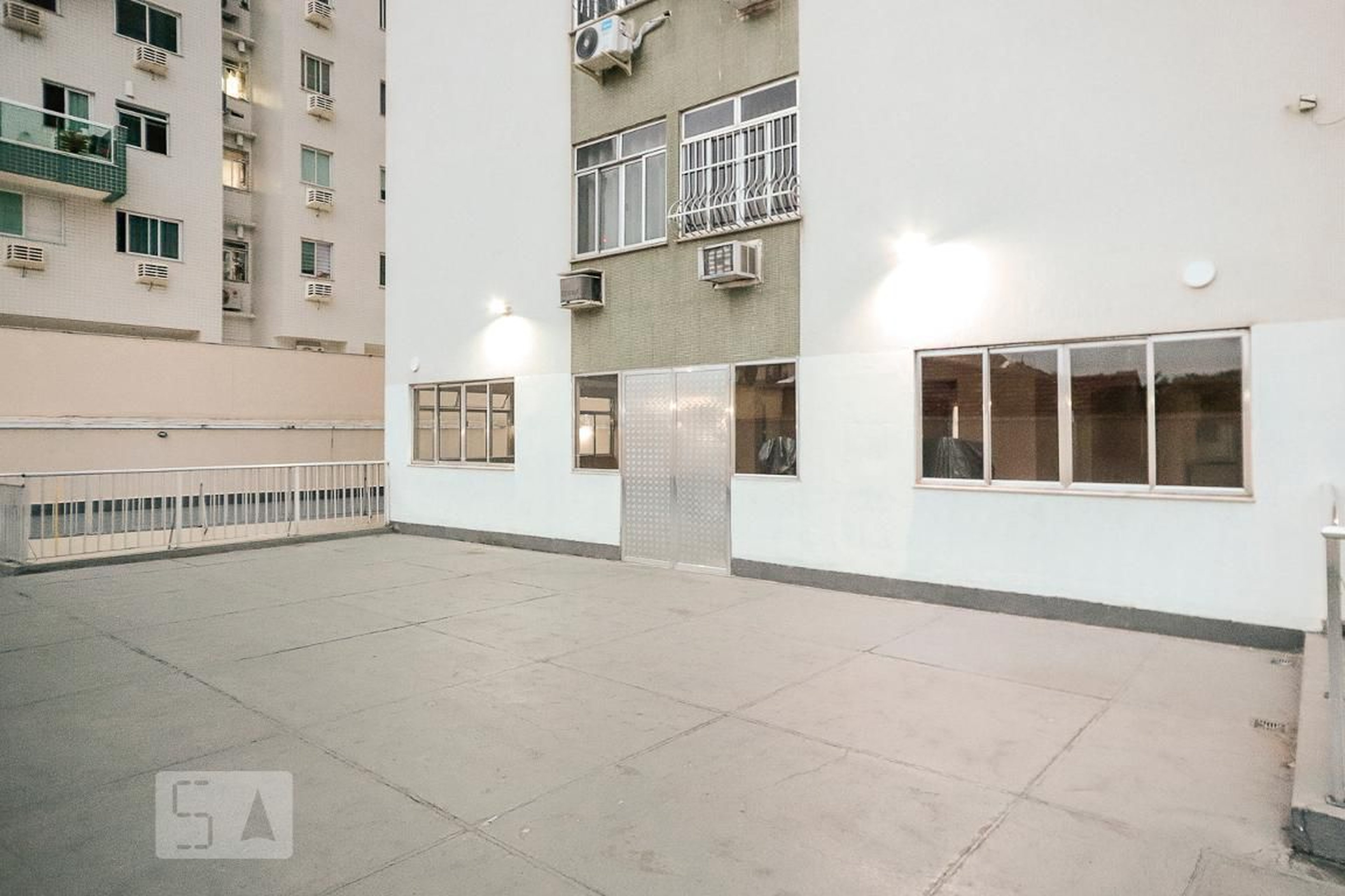 Salão de Festas - J. Chediak