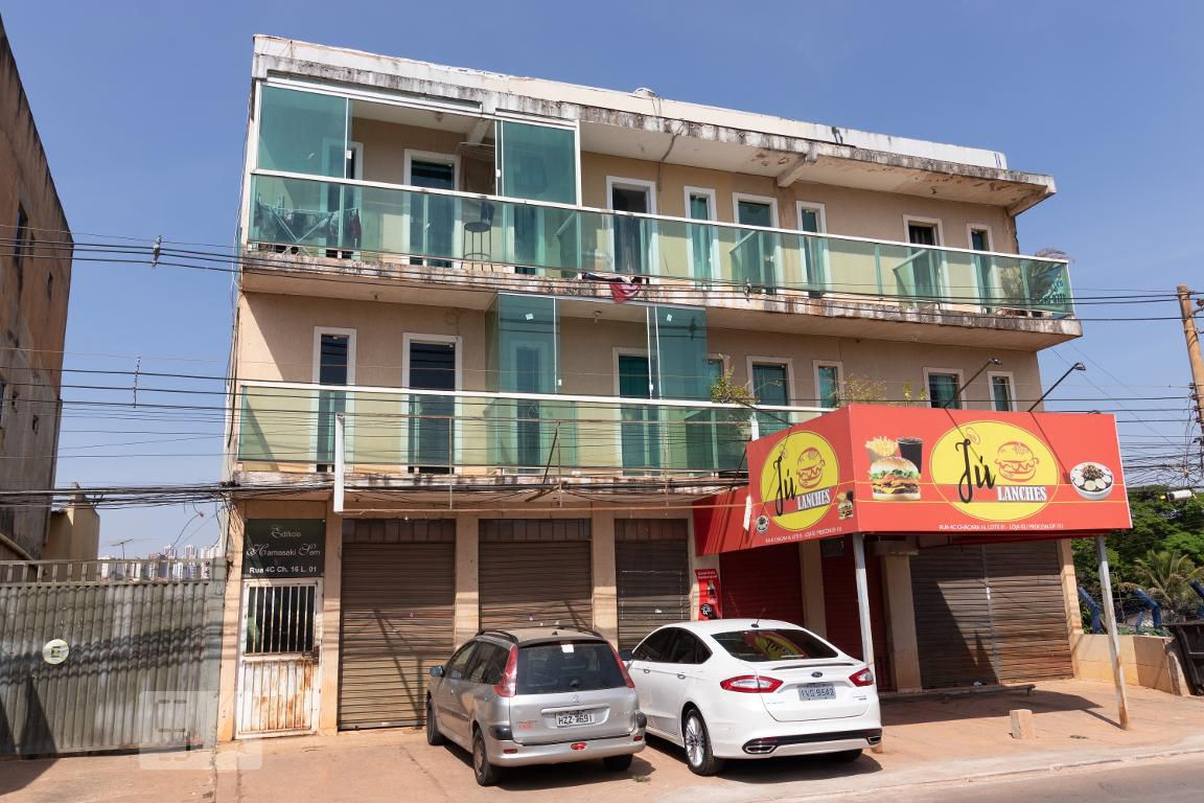 Fachada do Prédio Condomínio em Shvp Rua 4c Chácara 16, Lote 01