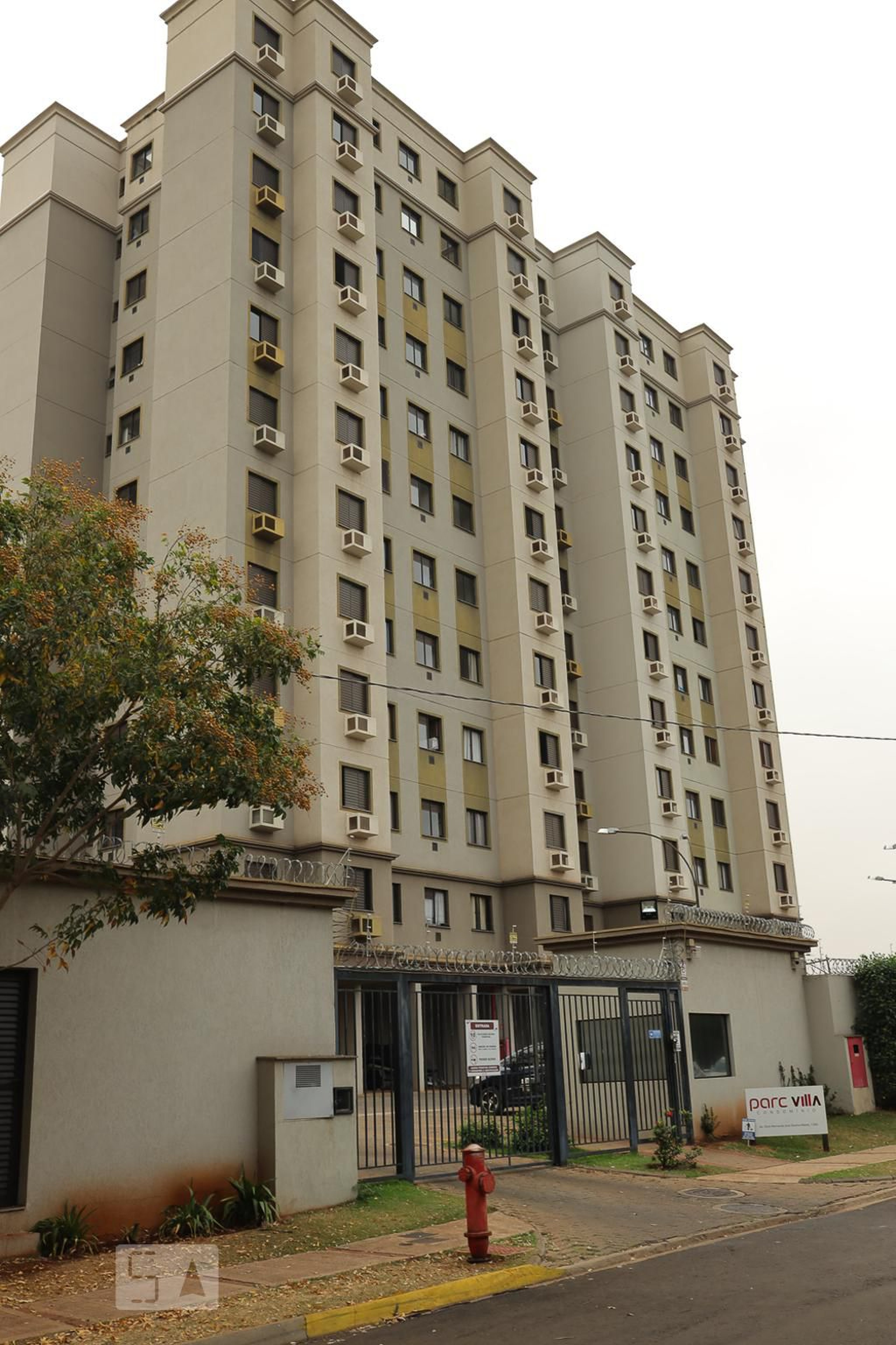 Fachada do Prédio Condomínio Parc Villa