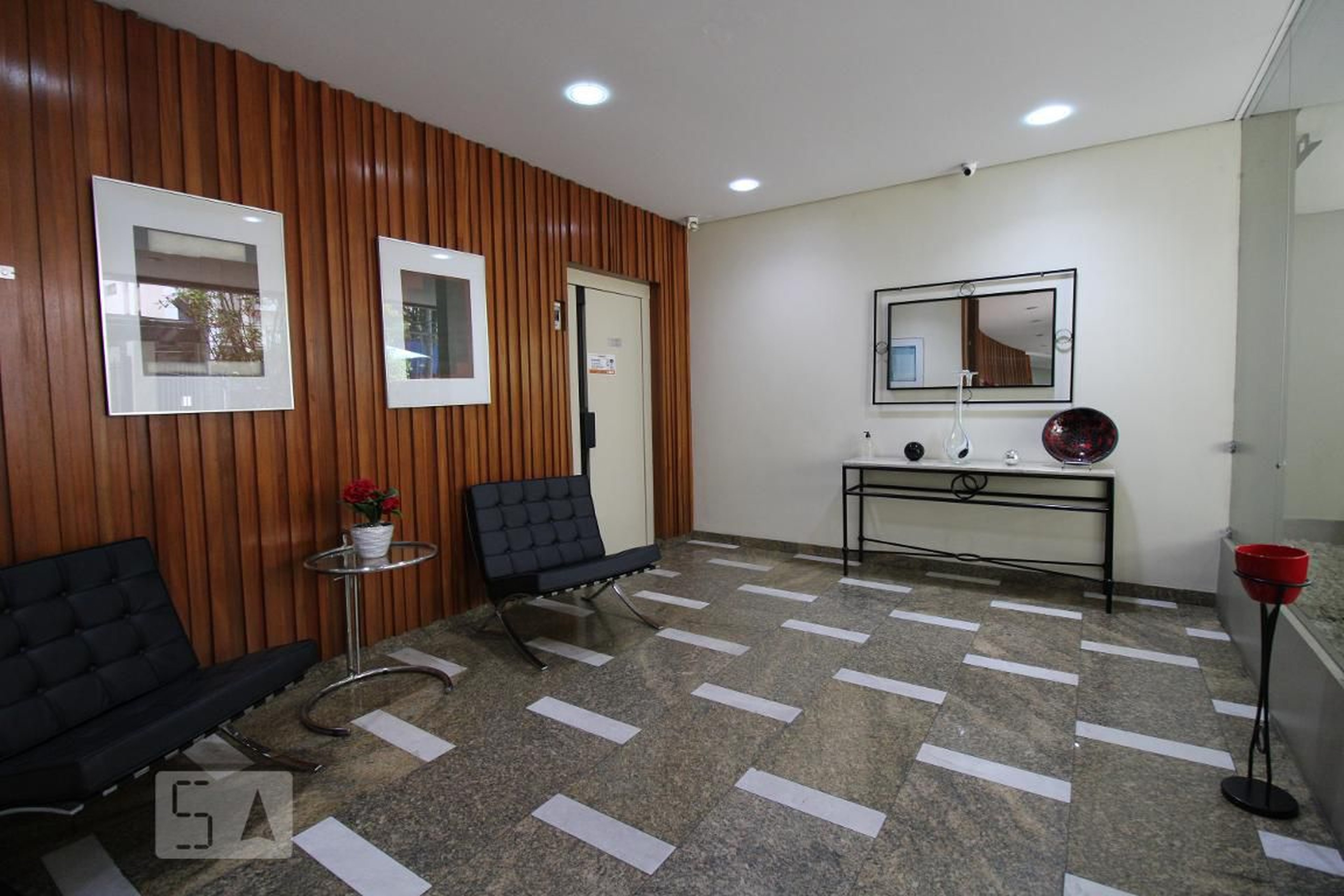 Hall - Edifício Jardins Icaraí