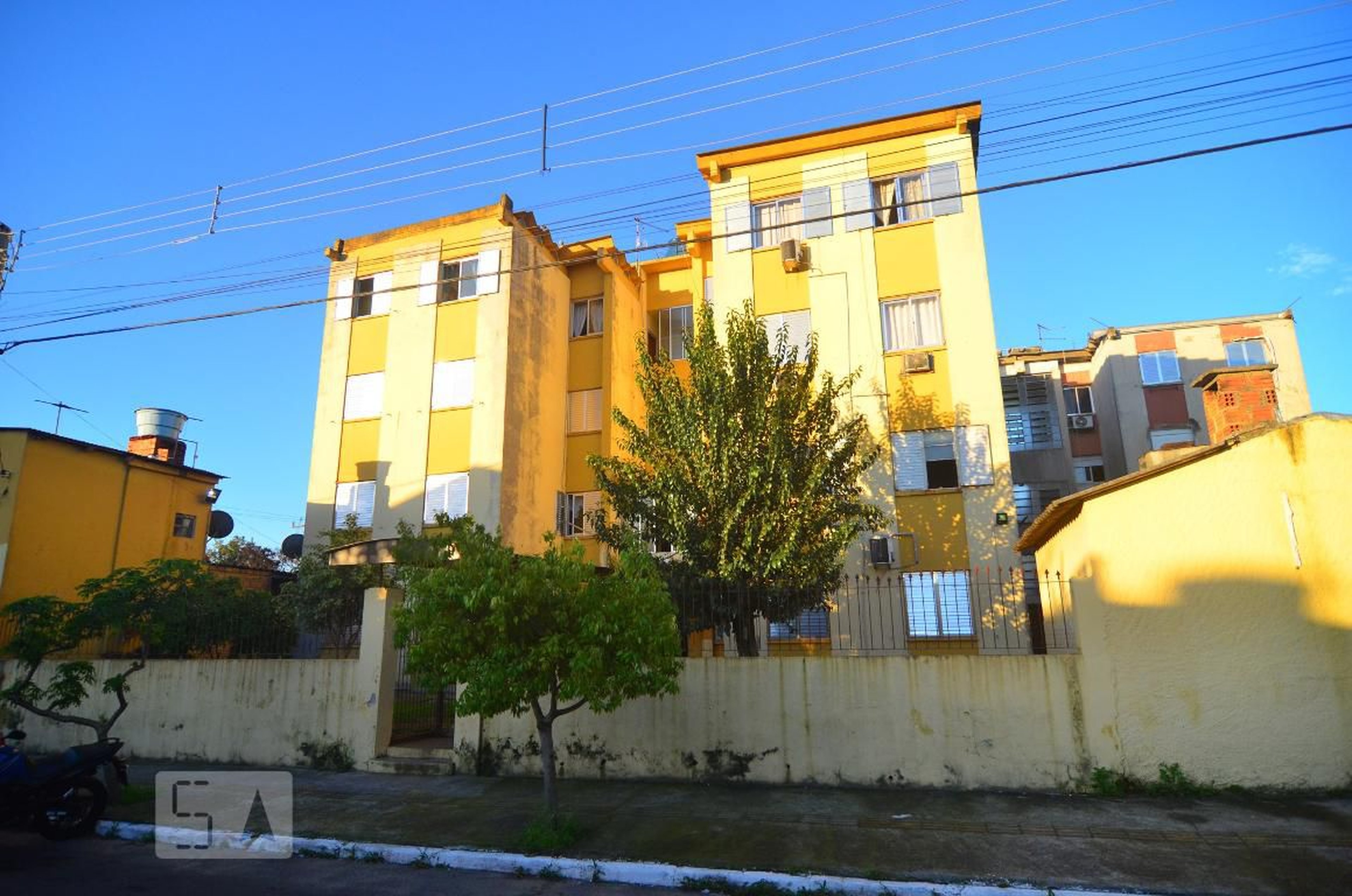 Fachada Condomínio em Quadra M Cinco, 10