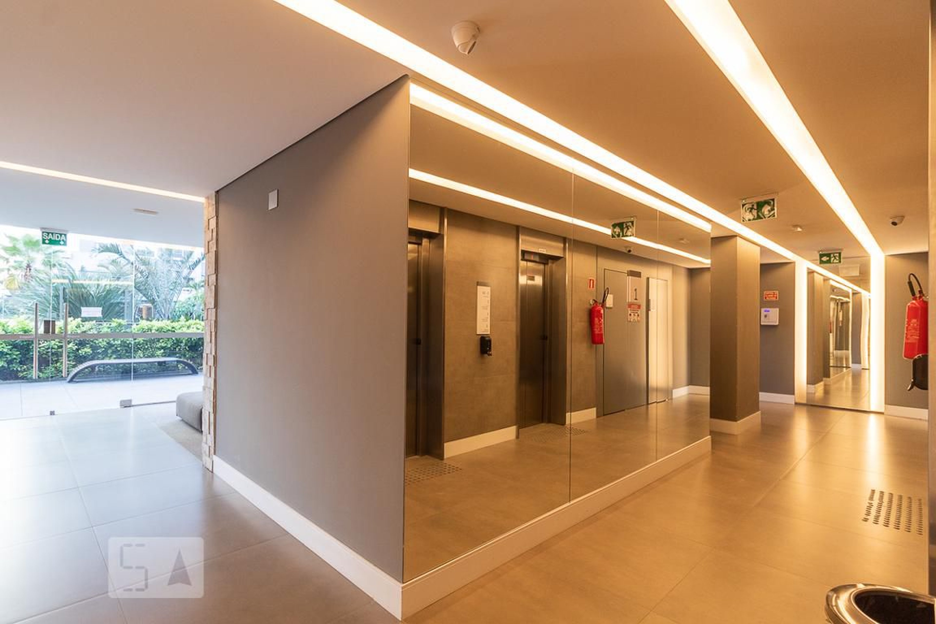 Elevador - Grand Park Lindóia