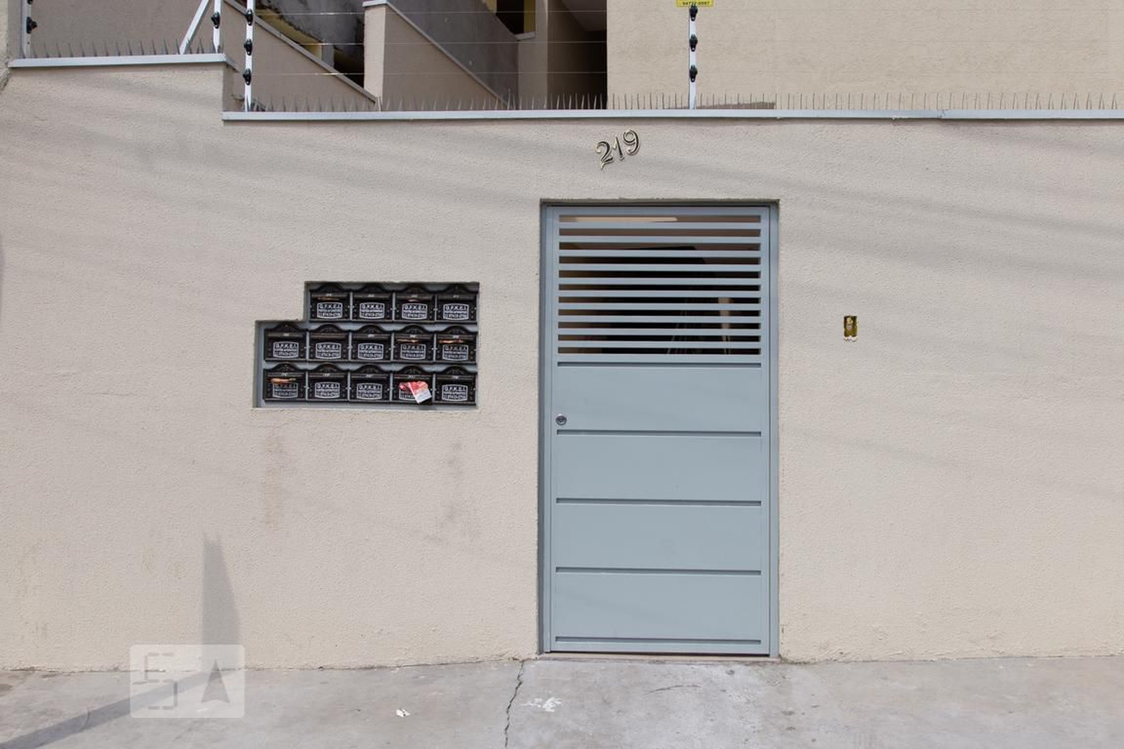 Fachada Condomínio em Rua Lopes de Medeiros, 216