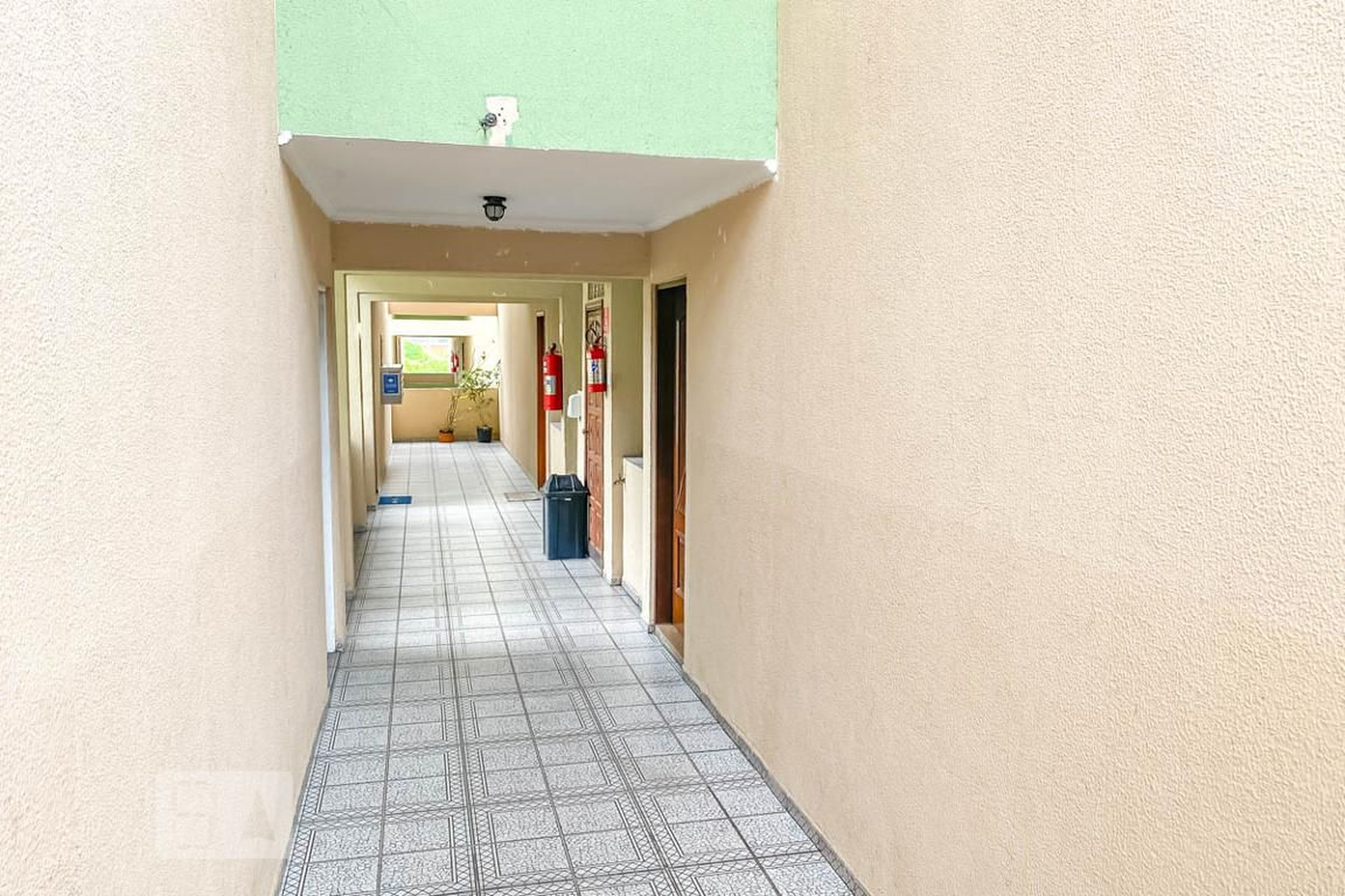 Entrada - Olavo Bilac