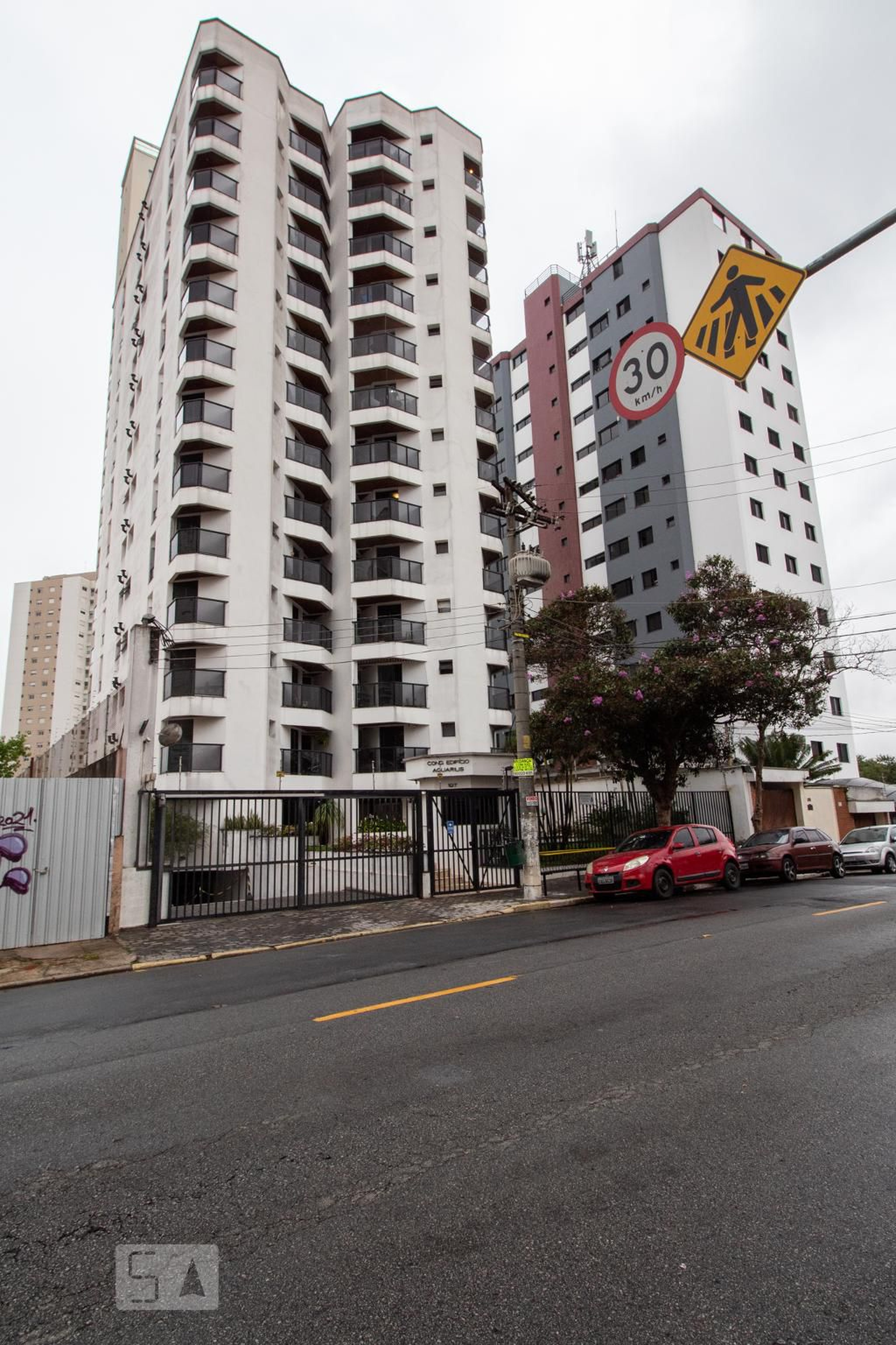 Fachada Condomínio em Rua São Daniel, 193