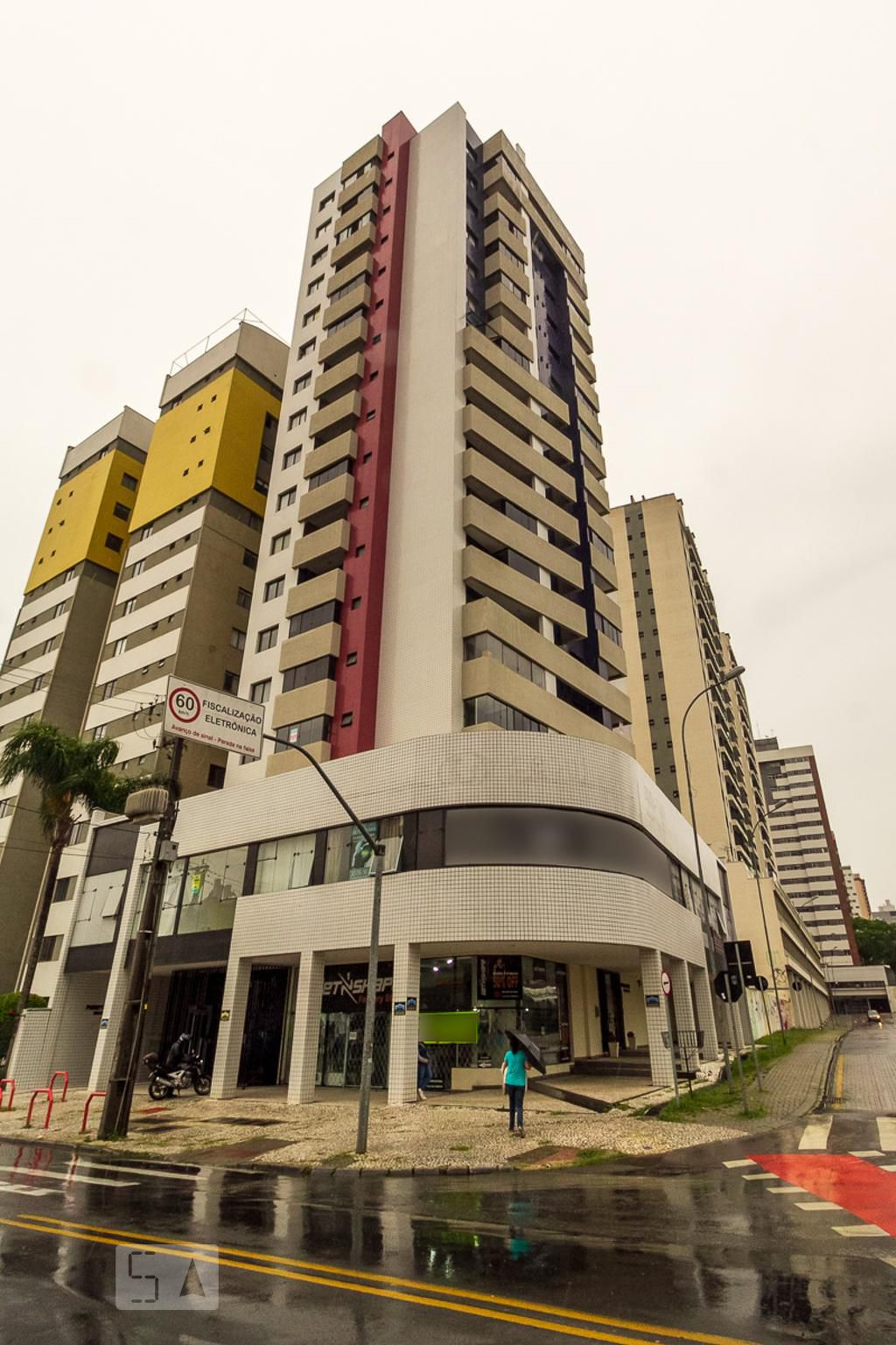 Fachada Condomínio Puerto Banus