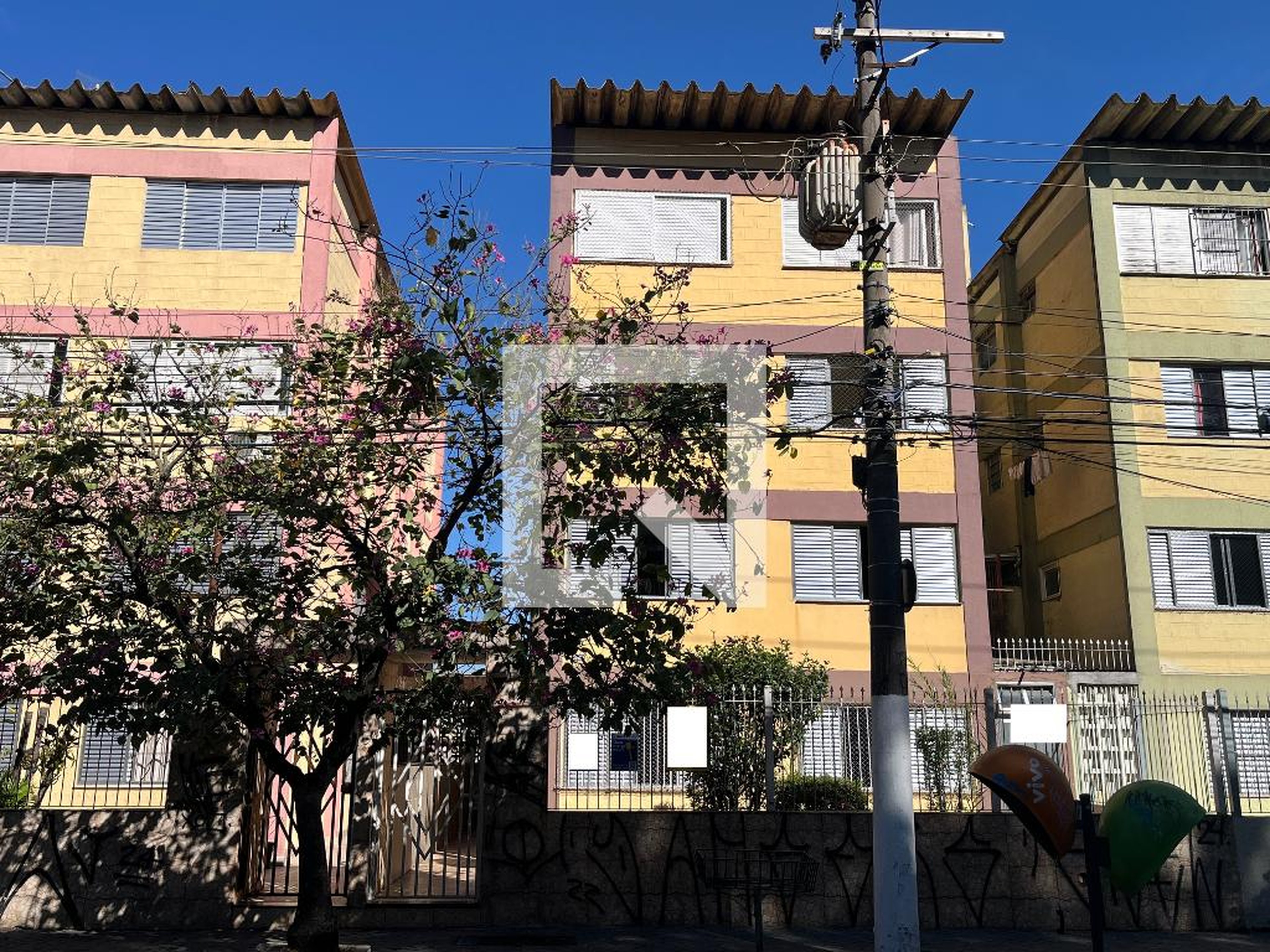 Fachada Condomínio Vila Ema