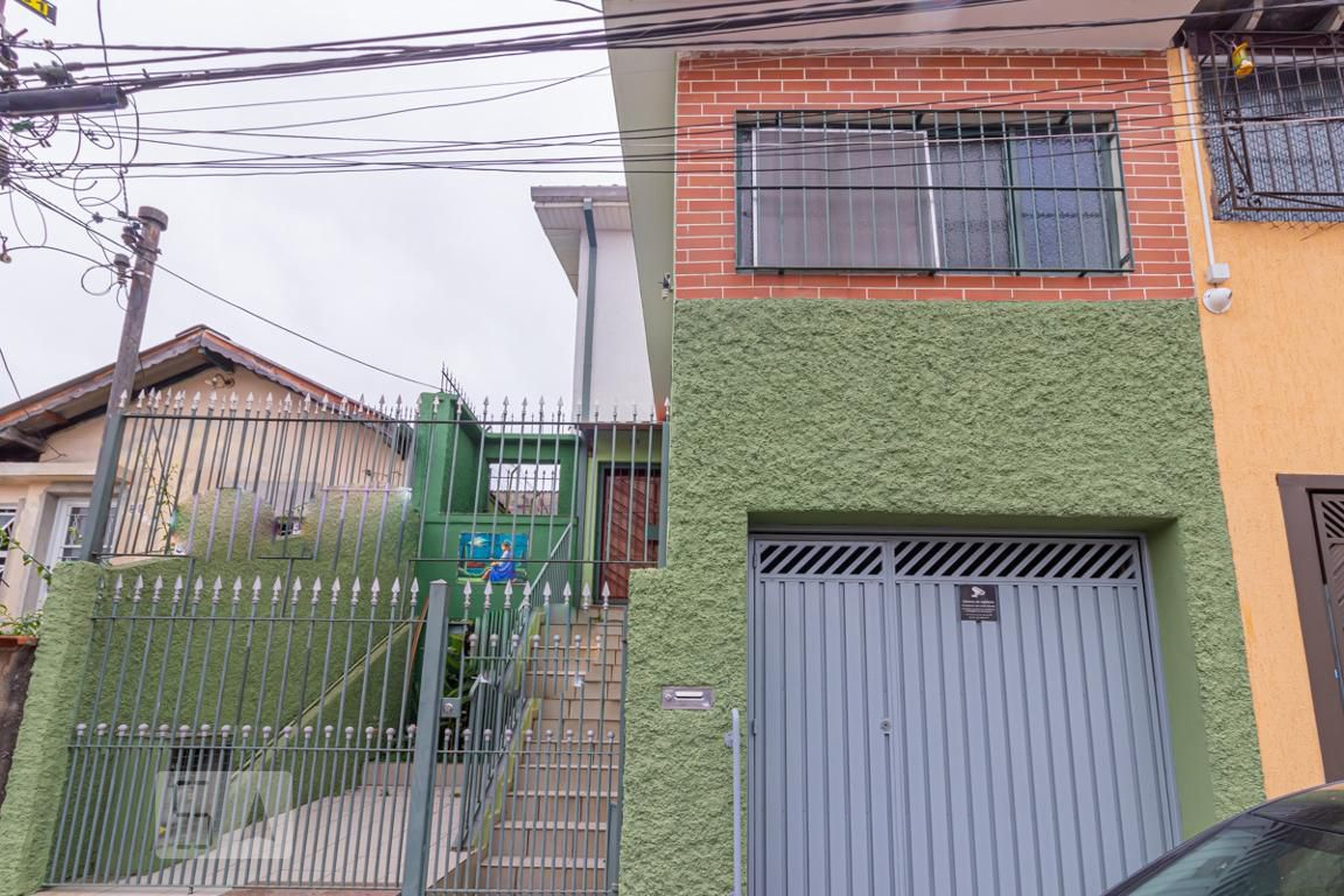 Fachada Condomínio em Rua Padre Luiz da Grã, 93