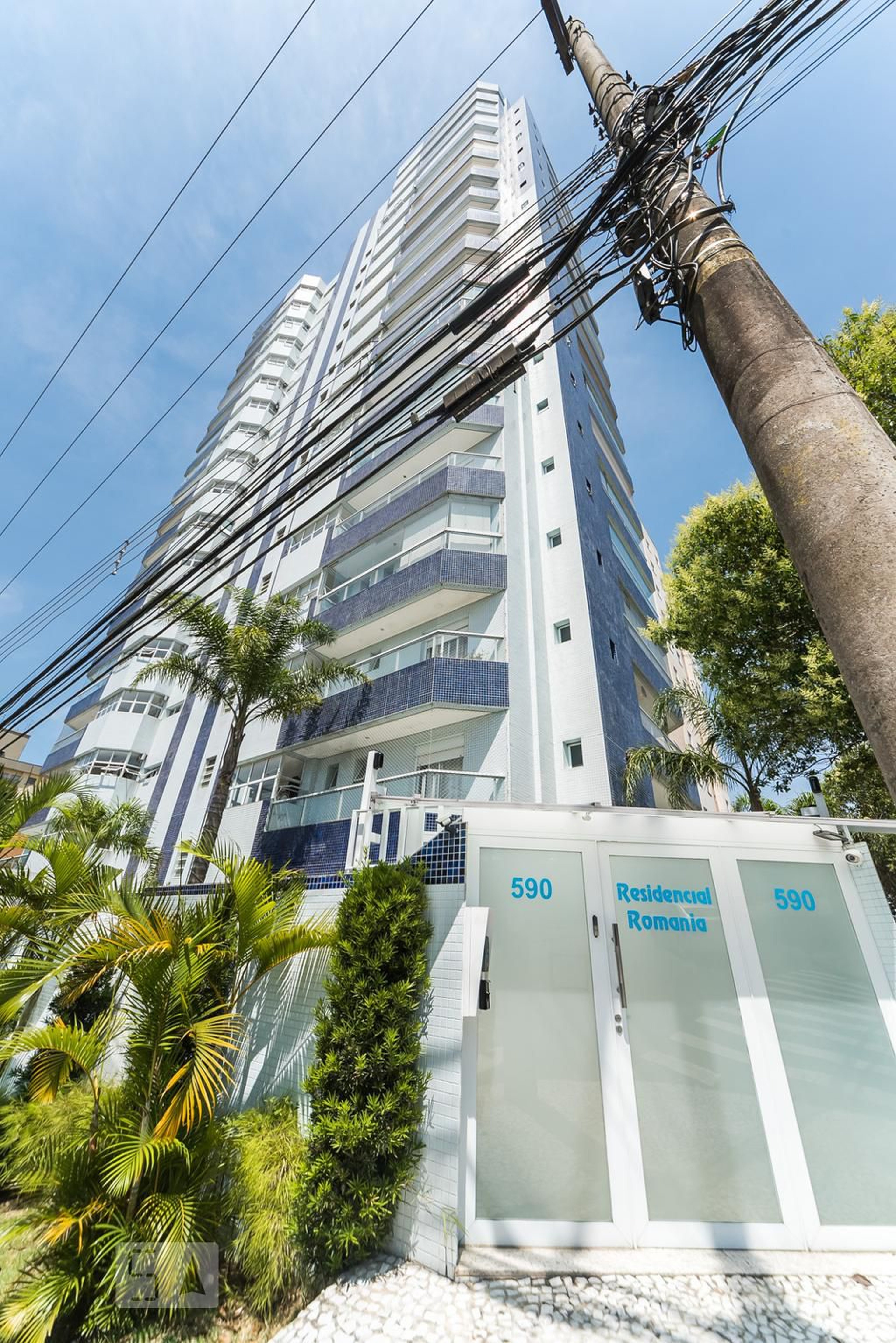 Fachada do Condomínio Residencial Romania