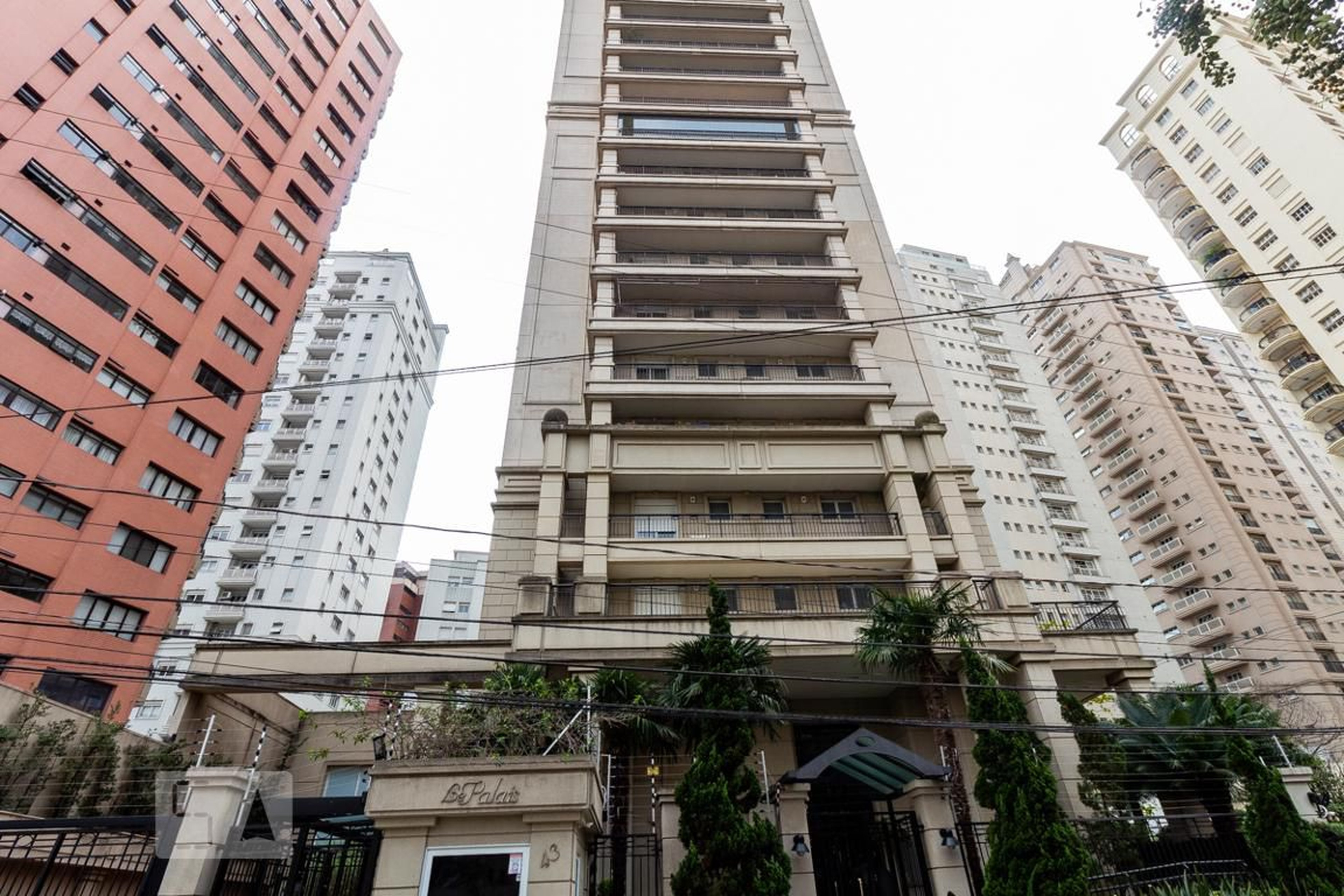 Fachada Condomínio Le Palais