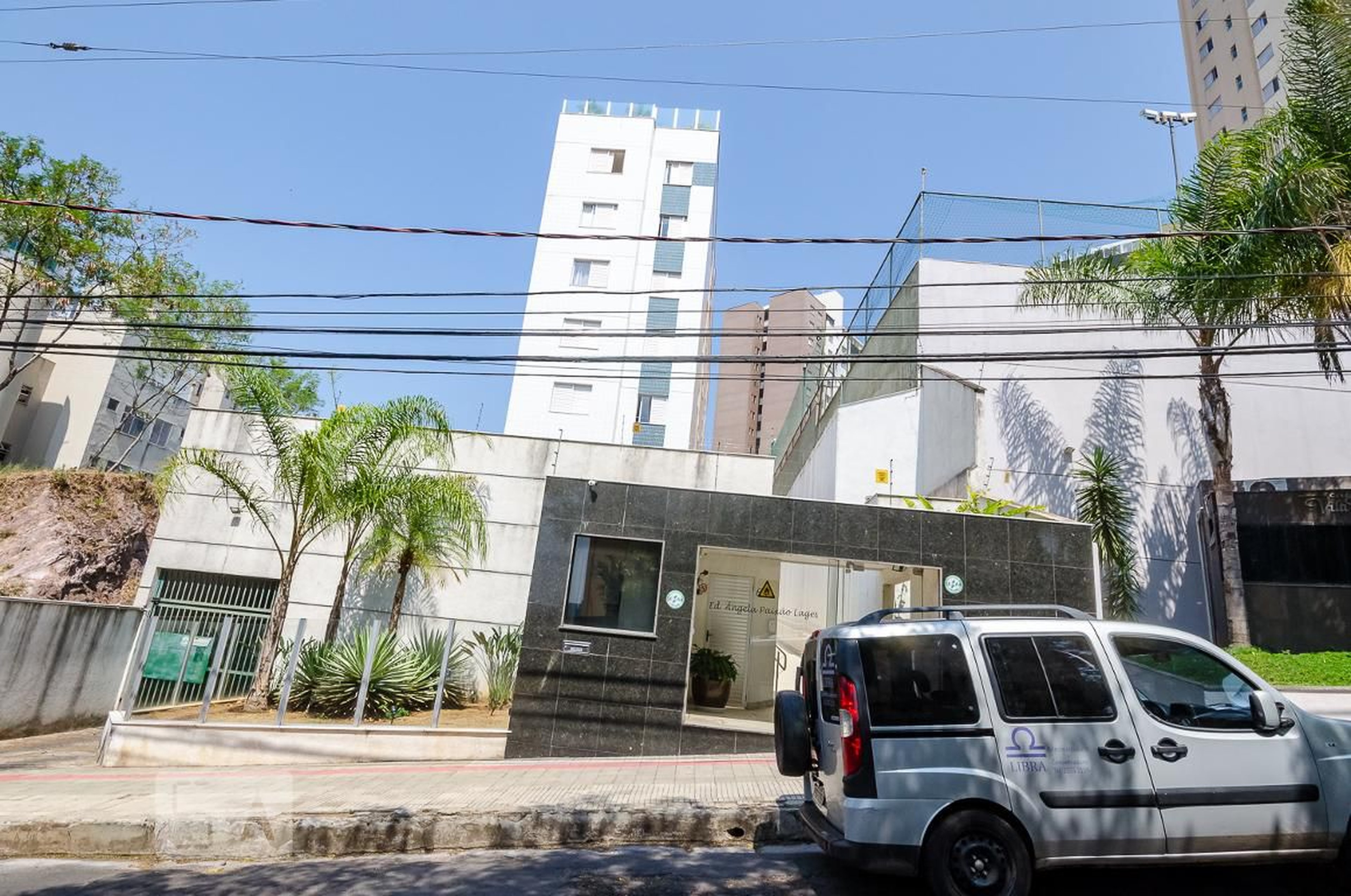 Fachada Edifício Angela Paixao Lages