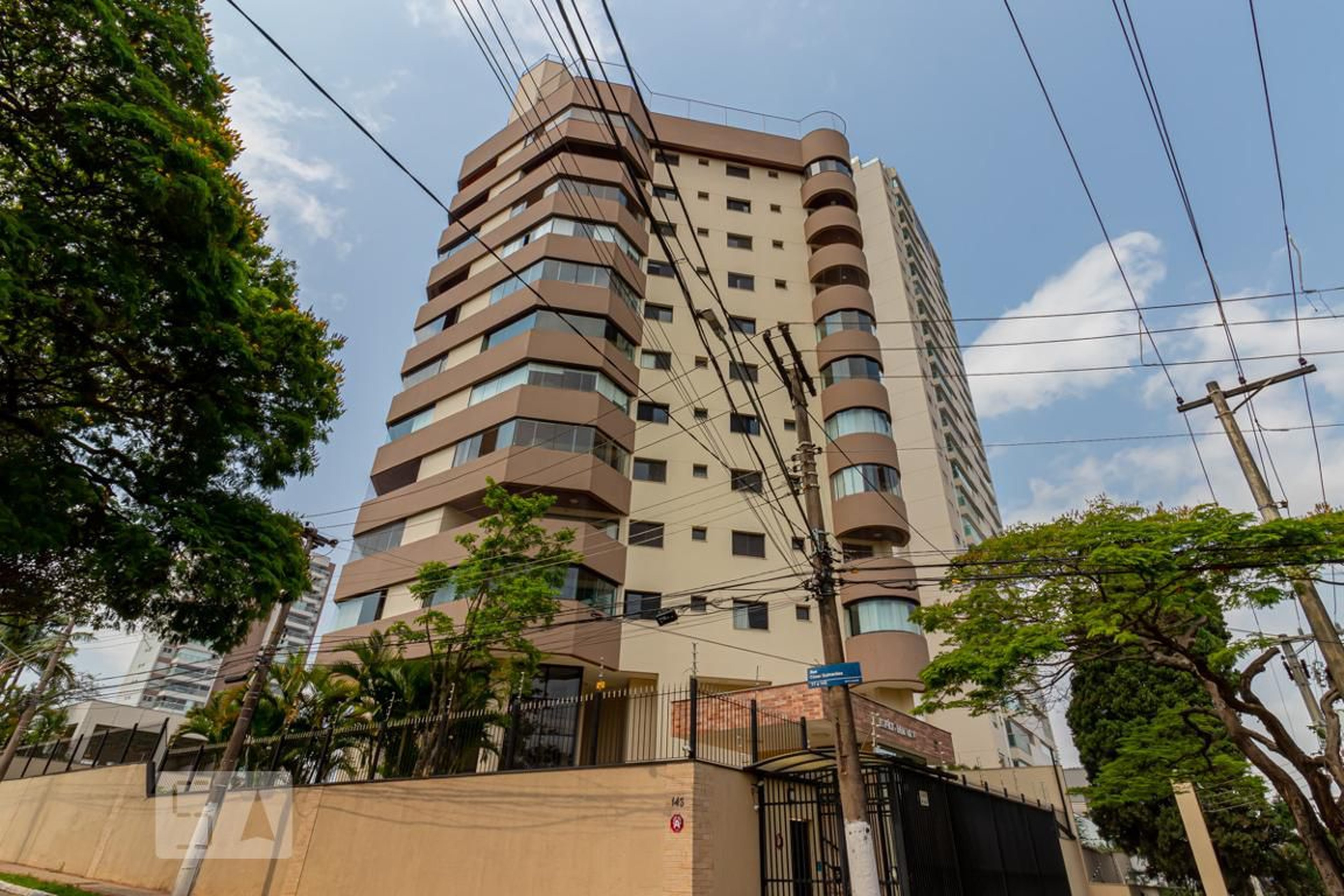 Fachada Condomínio Del Ville