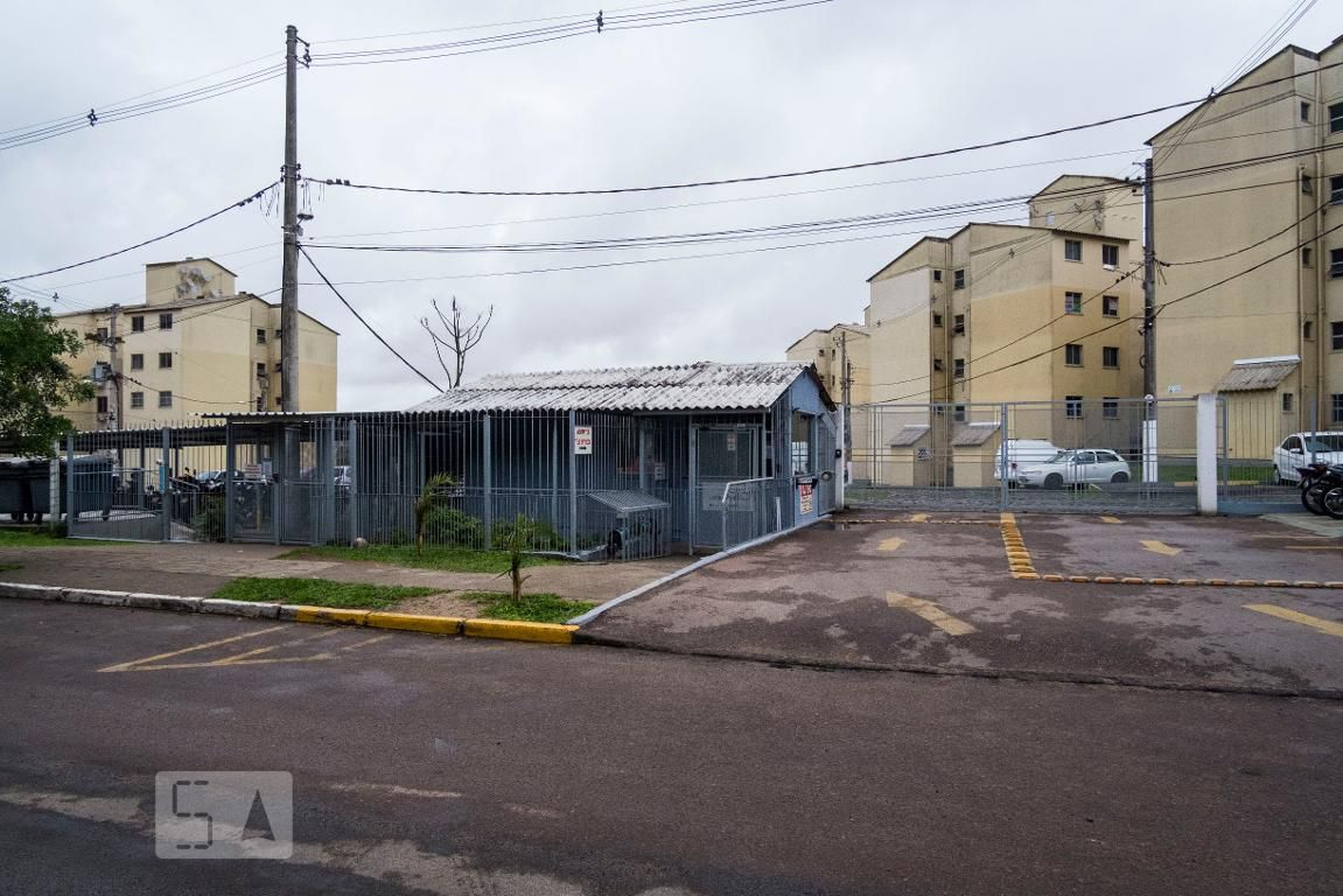 Fachada do Condomínio Condomínio Império