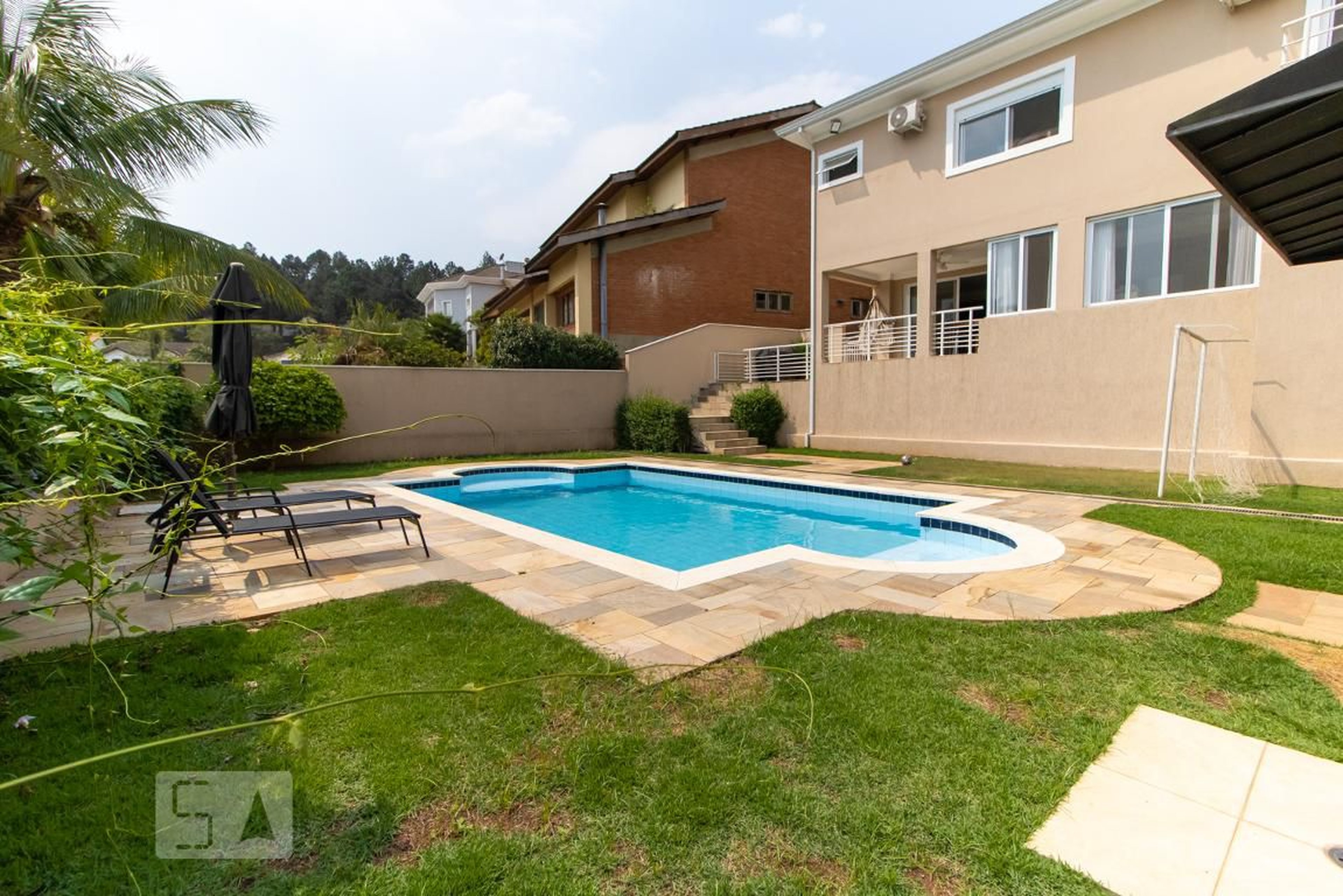 Piscina - Residencial Alphaville 10