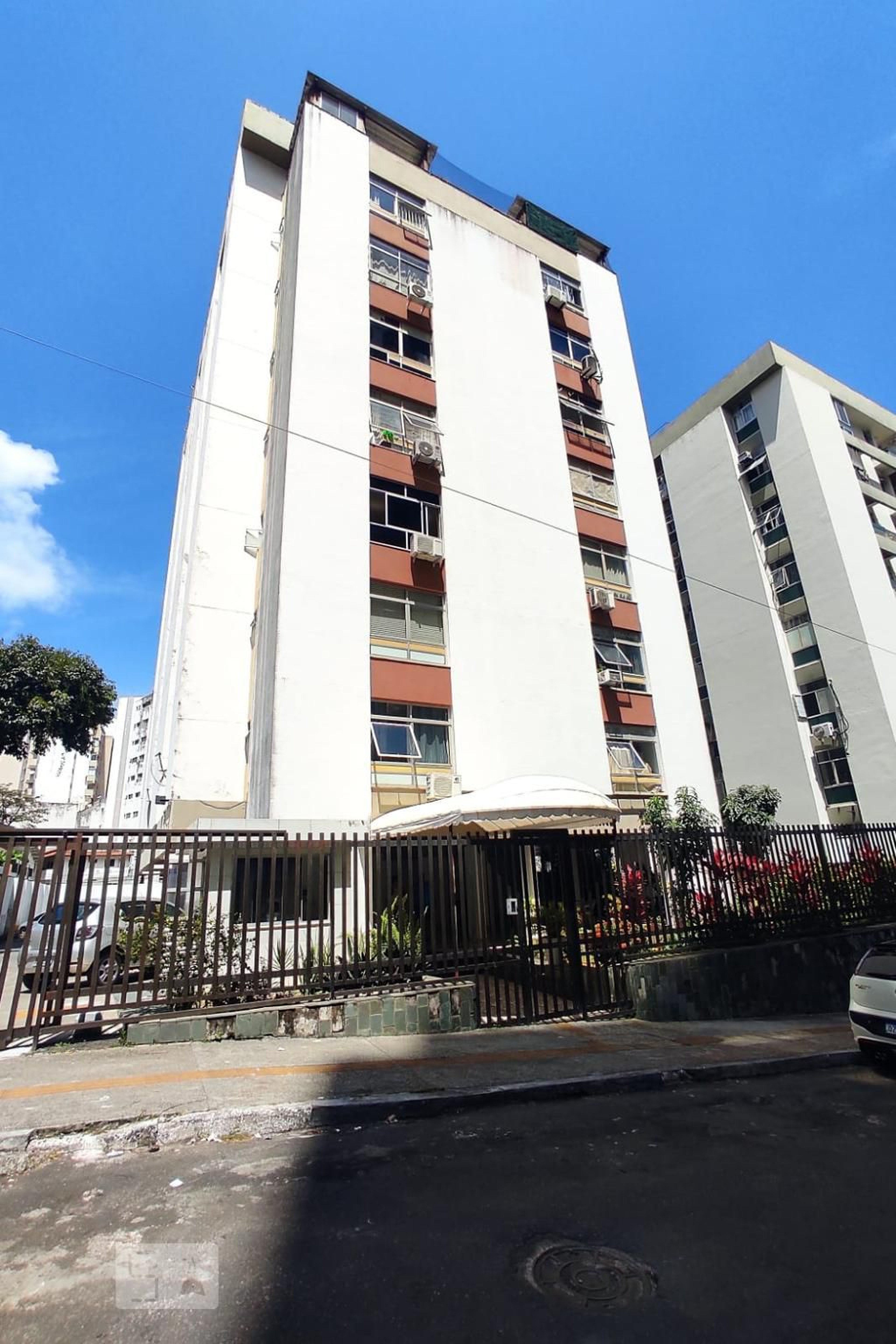 Fachada Condomínio Cezanne