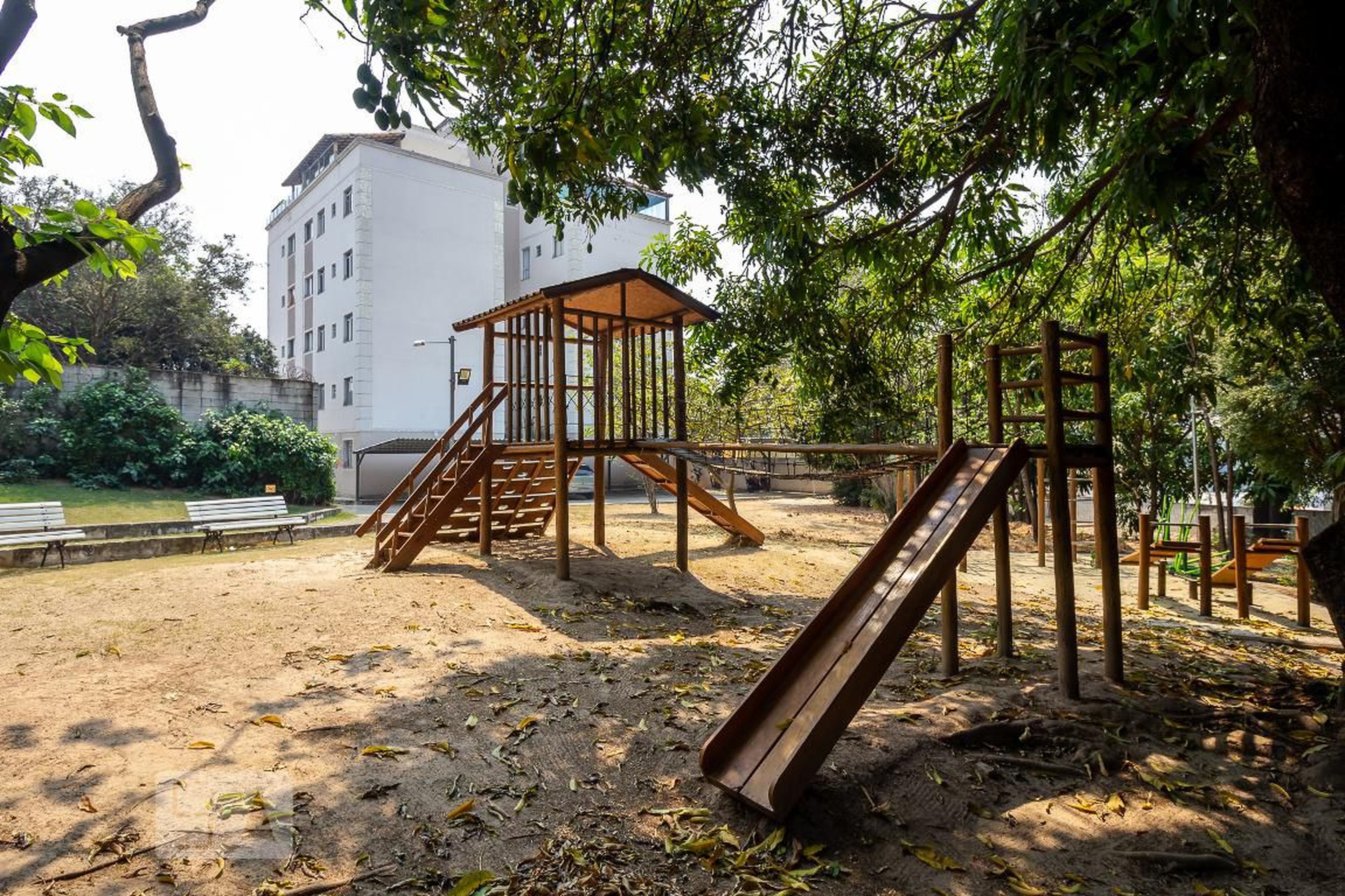Playground - Residencial Parque Doutono