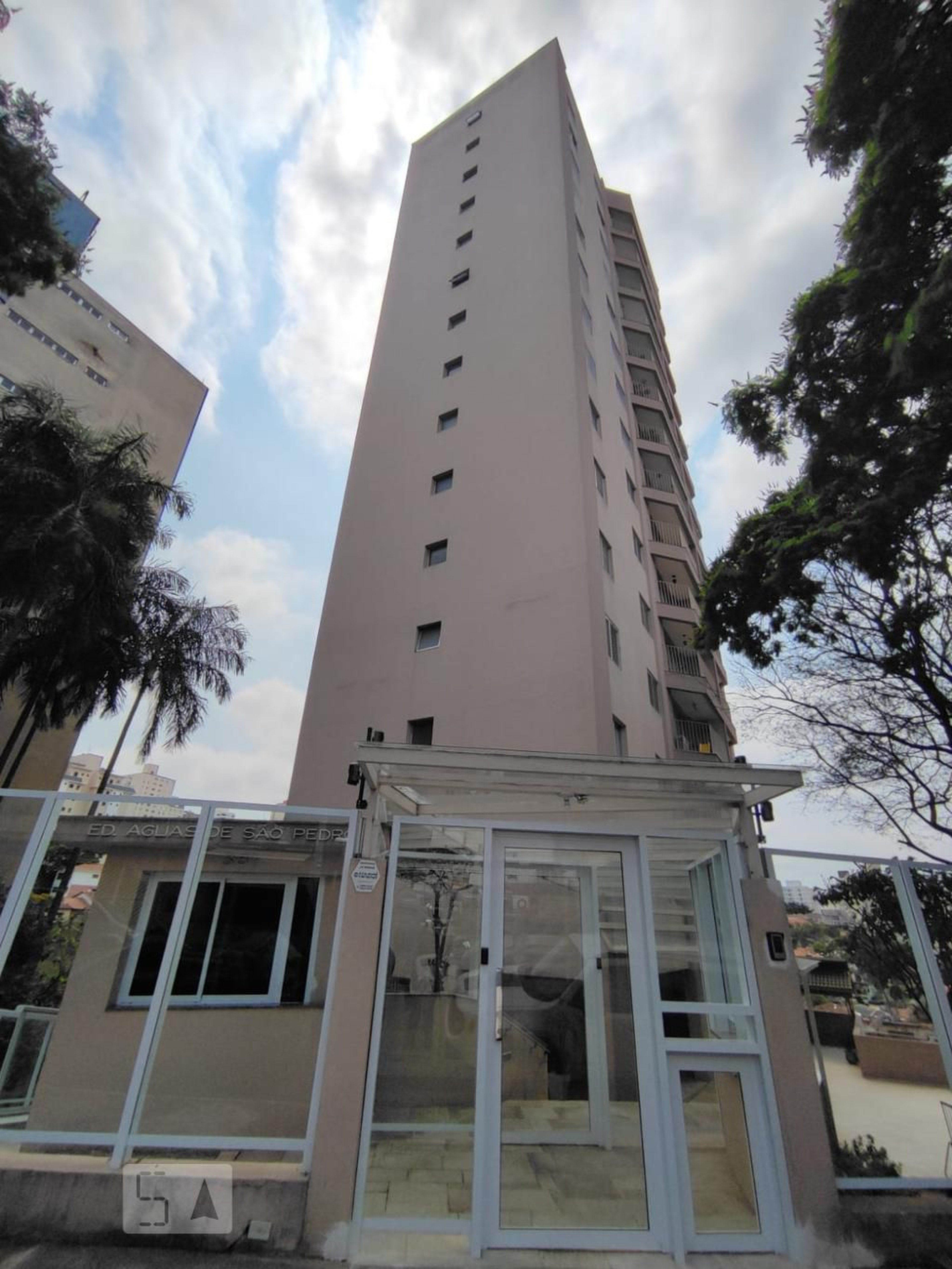 fachada Condomínio Aguas de São Pedro