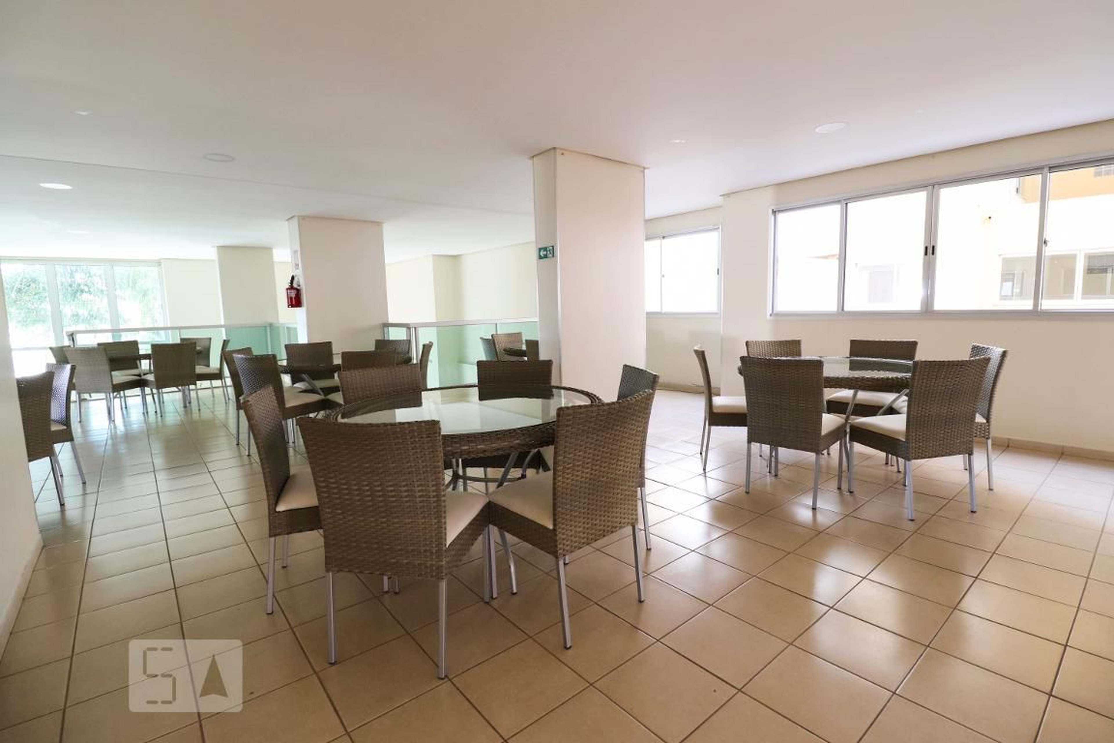 Salão de festas - Saint Etienne