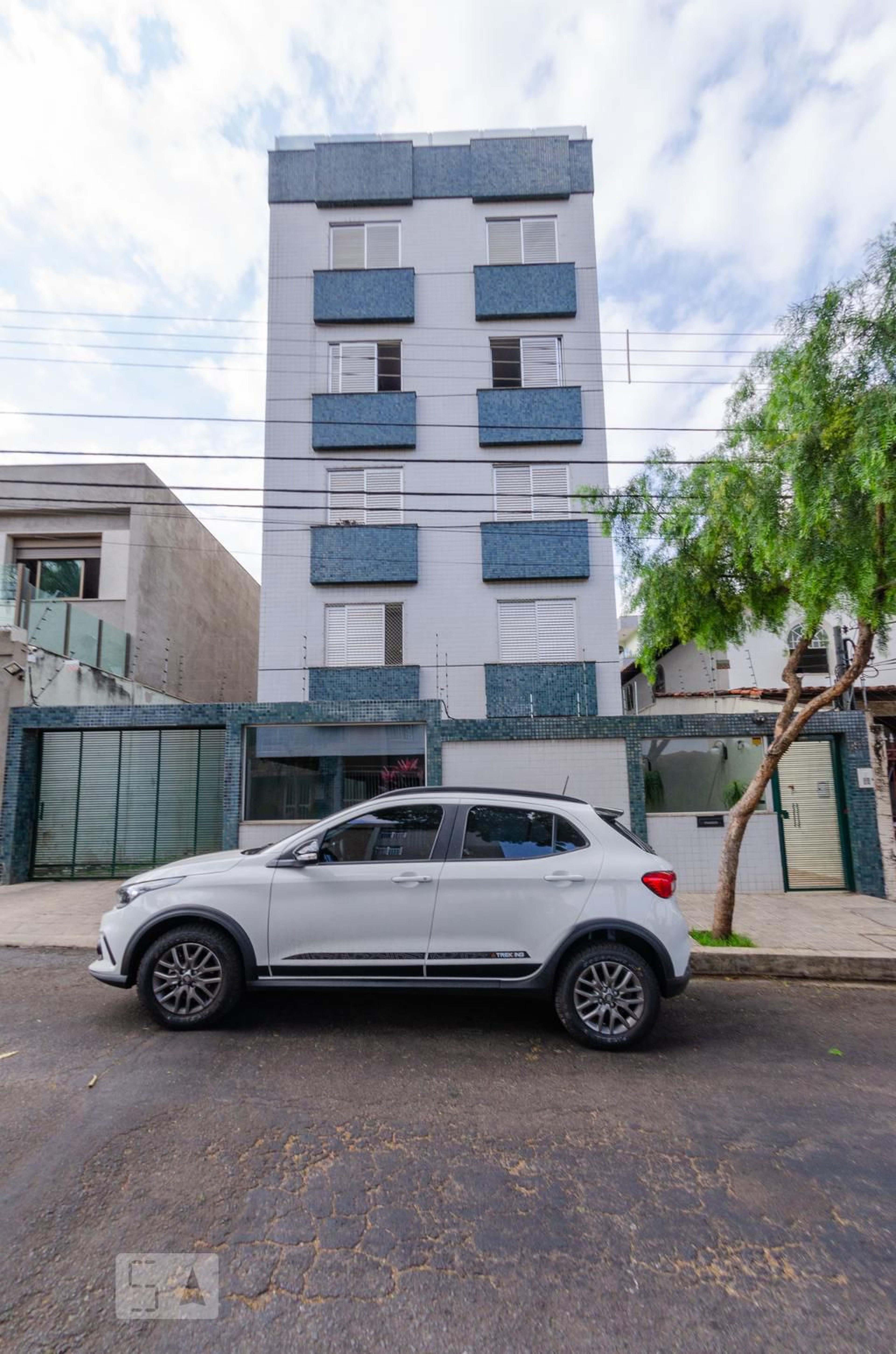 Fachada Condomínio em Rua Carioca, 750