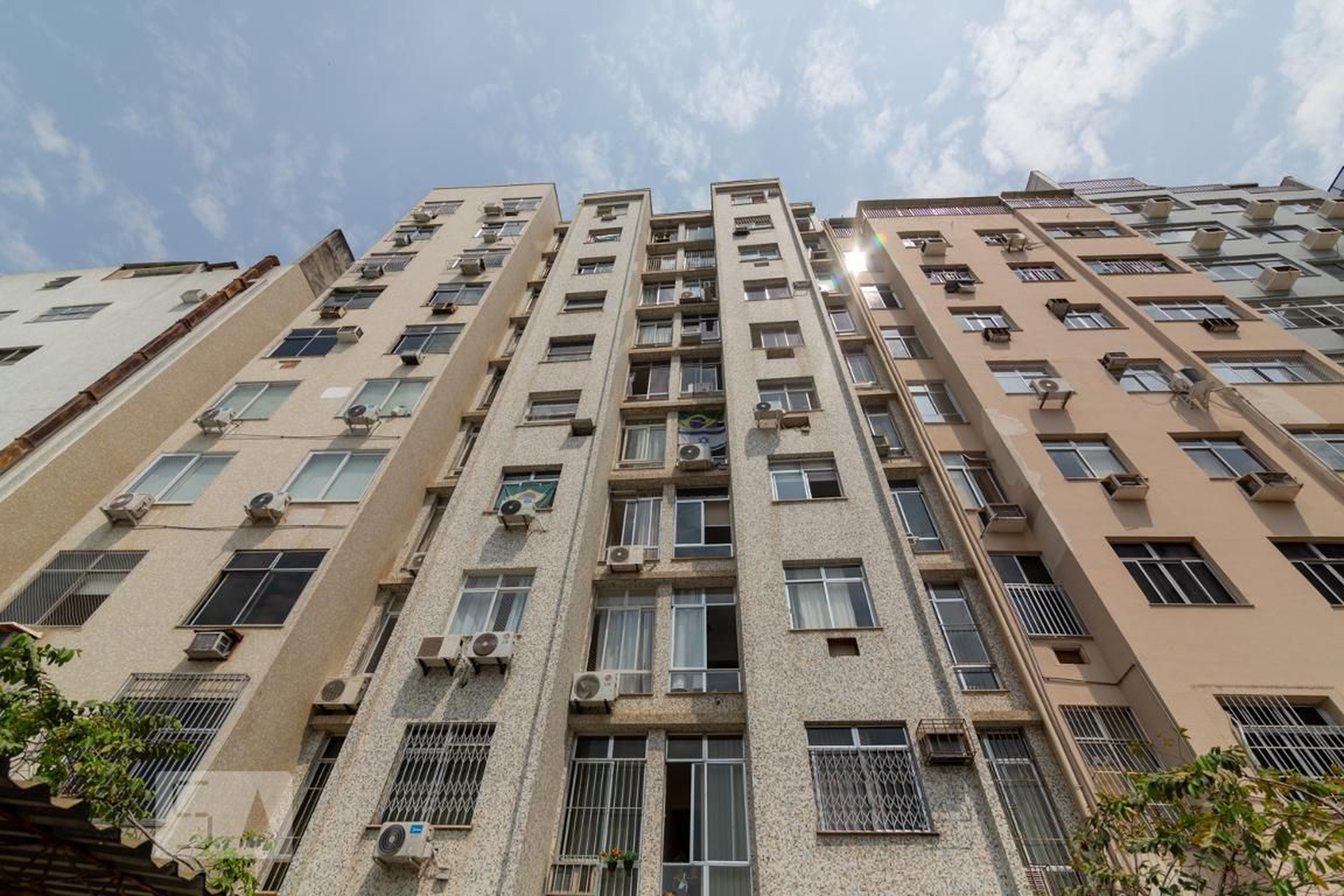 Fachada do Condomínio Edifício Anatólio I