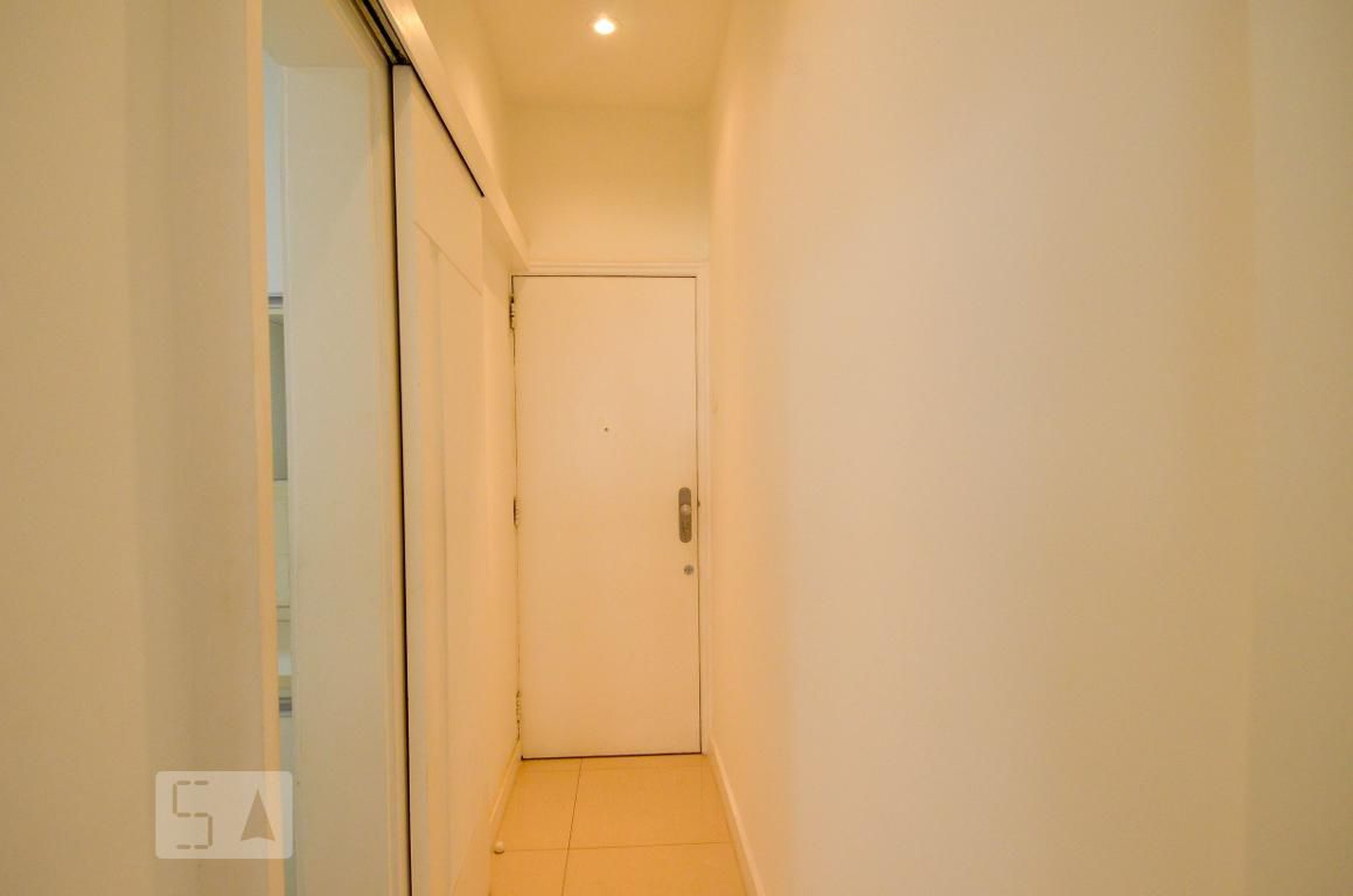 Hall - Edifício Santa Edwiges