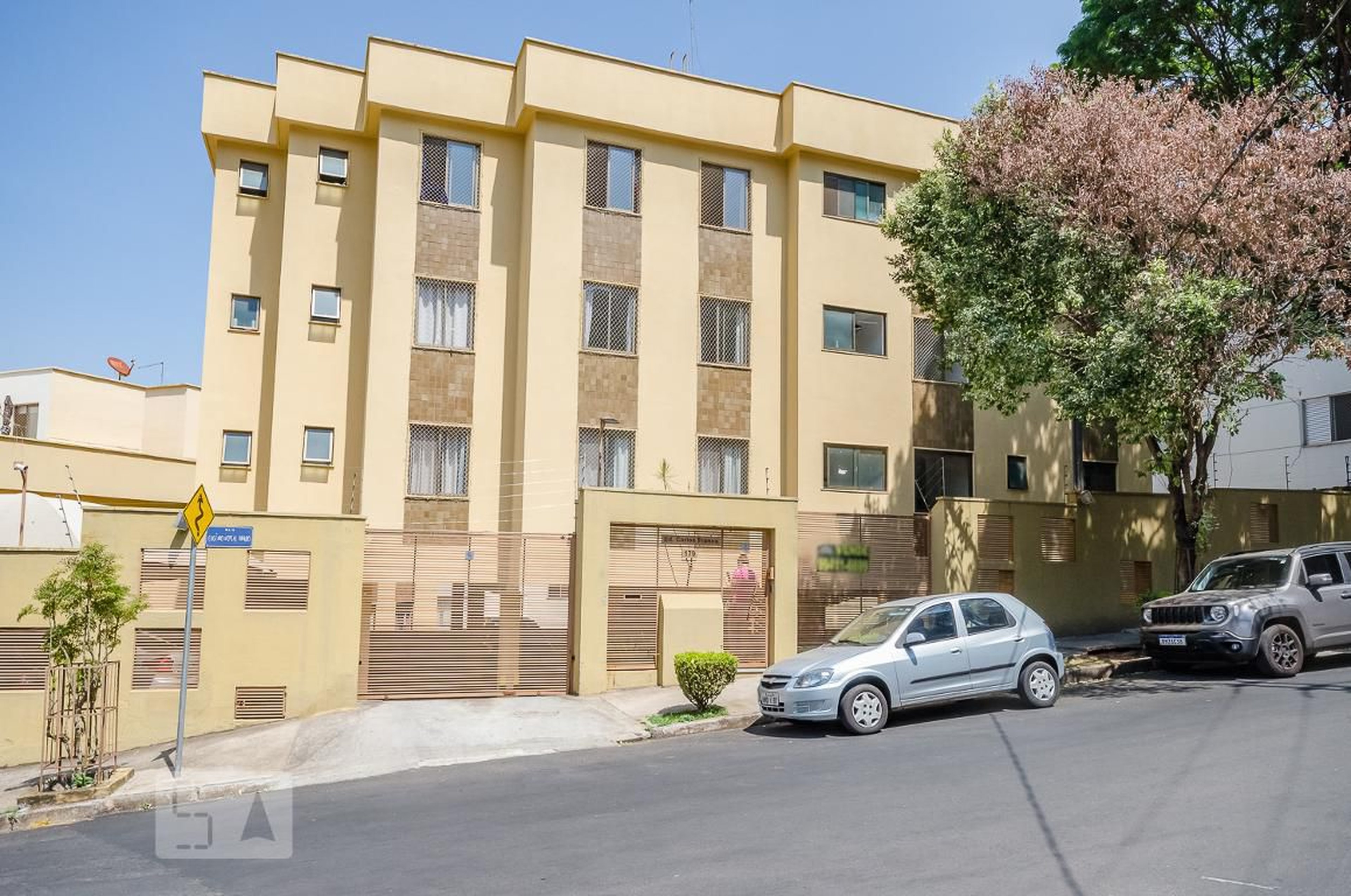 Fachada Edifício Carlos Franco