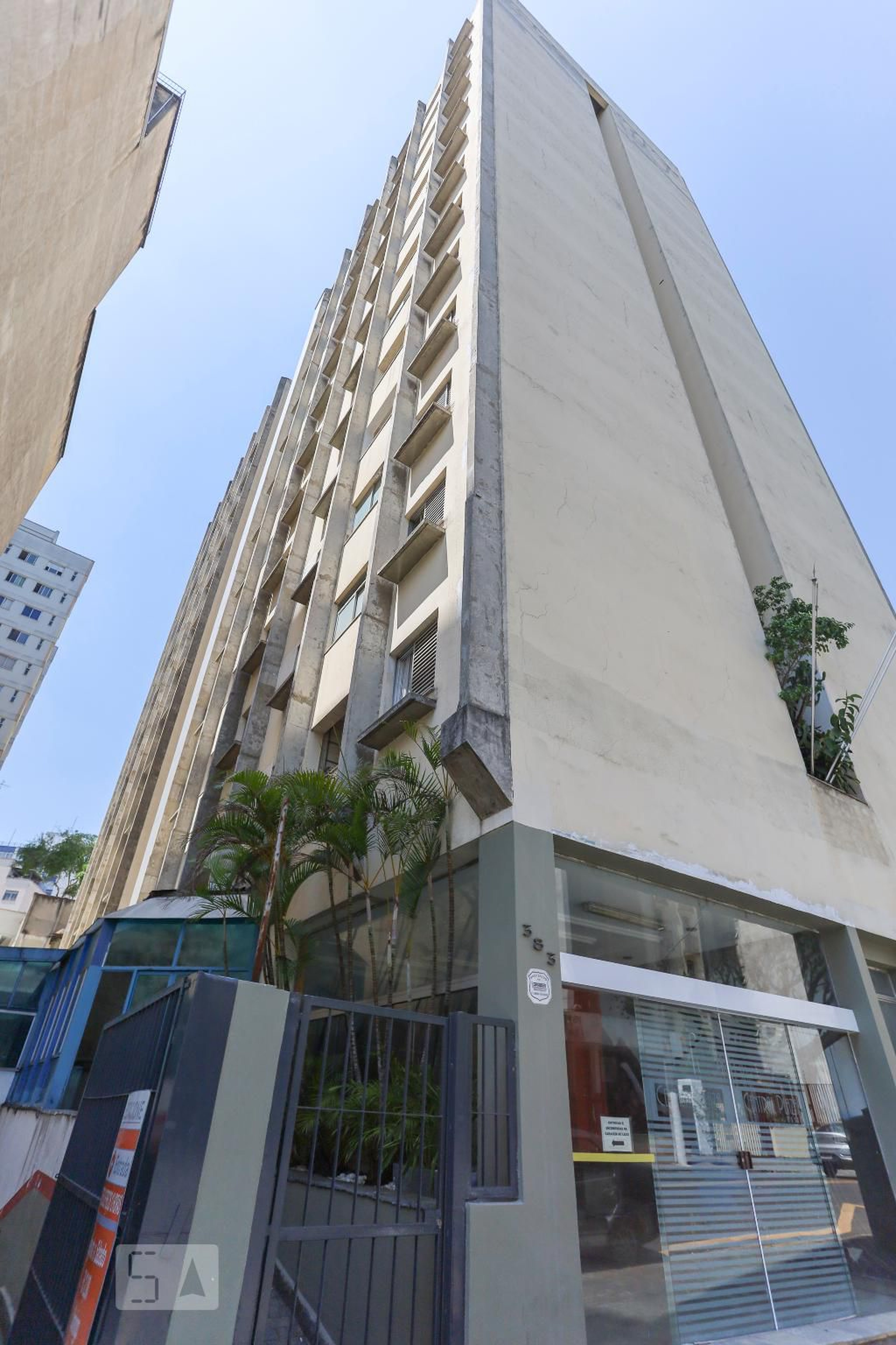 Fachada Condomínio Central Plaza Flat