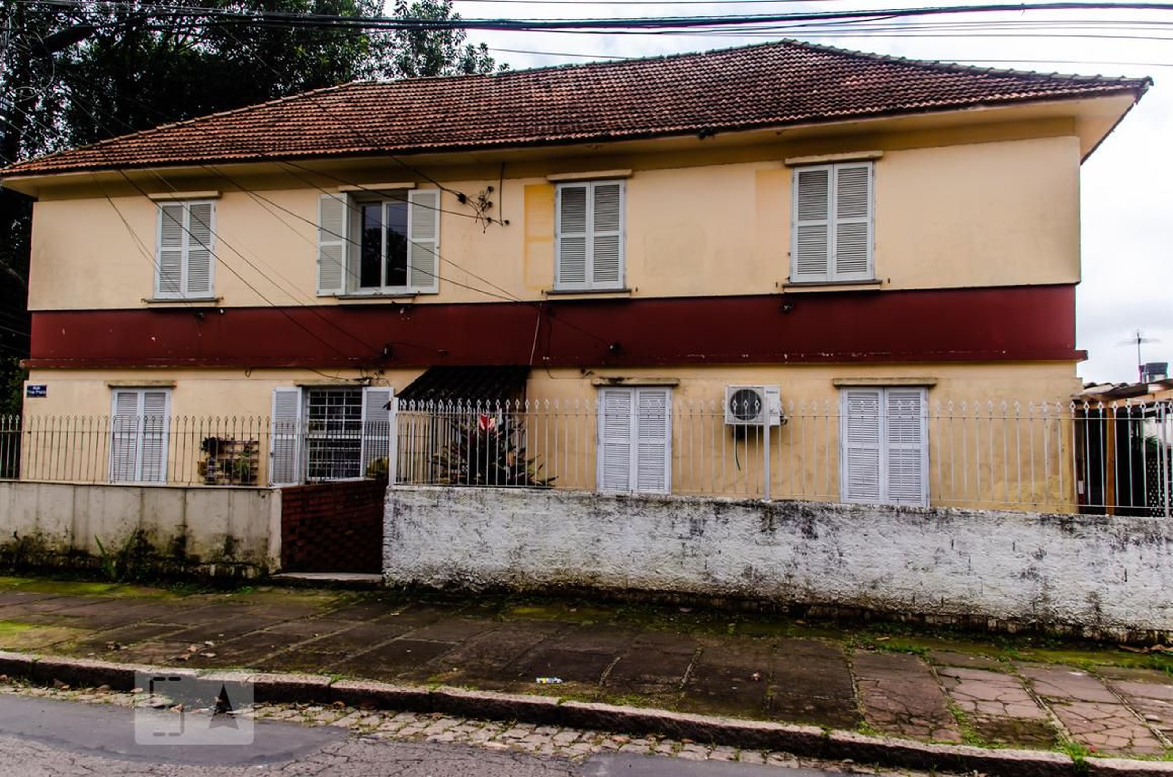 Fachada Condomínio em R. Nova Prata, 8