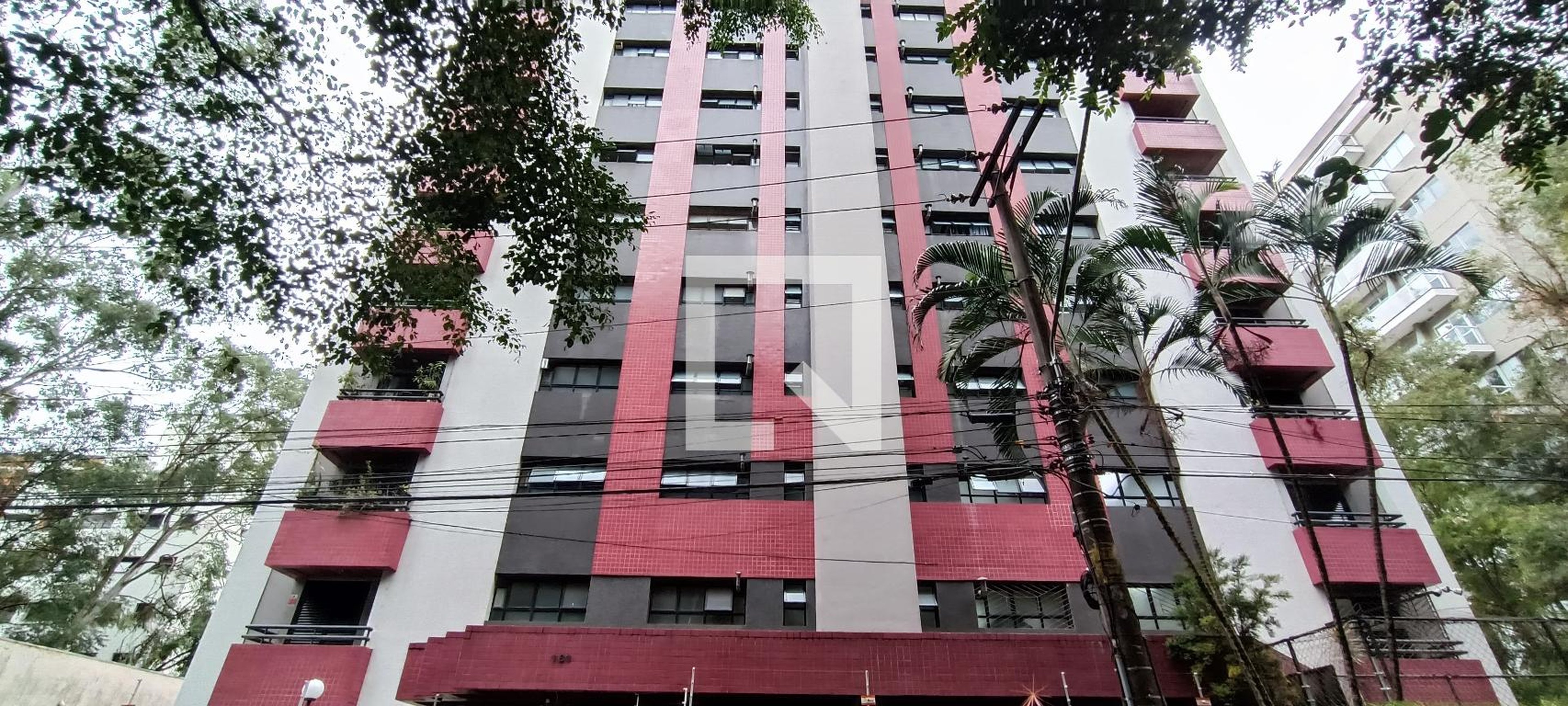 Fachada Condomínio Plaza Valência