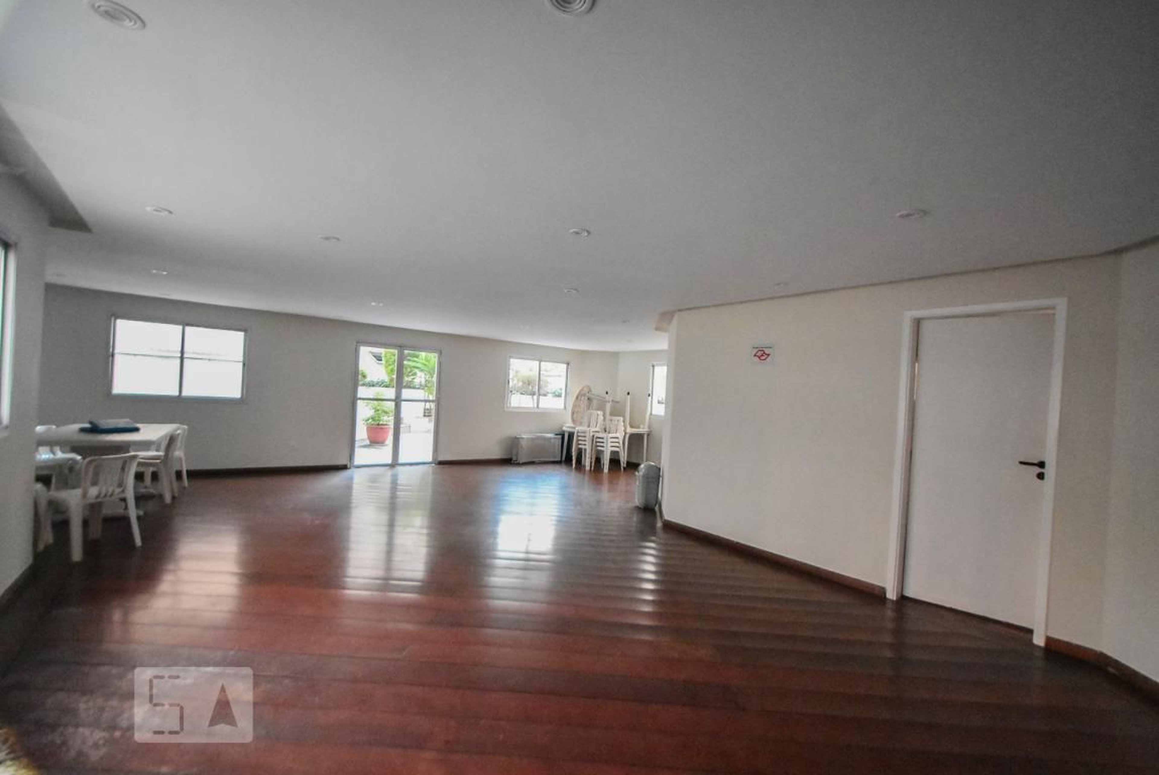 Salão de Festa - Edifício Indiana