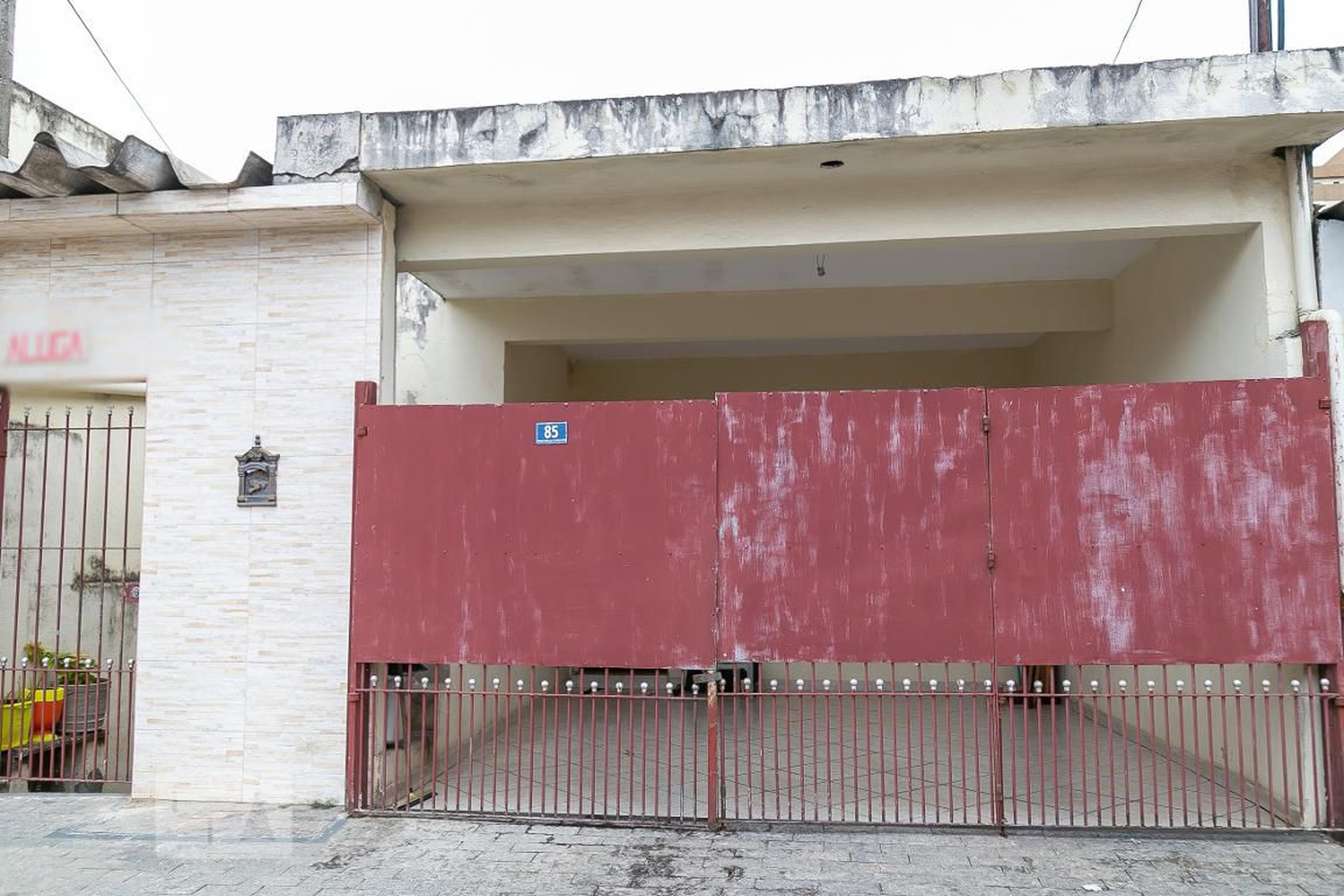 Fachada Condomínio Casa em terreno compartilhado