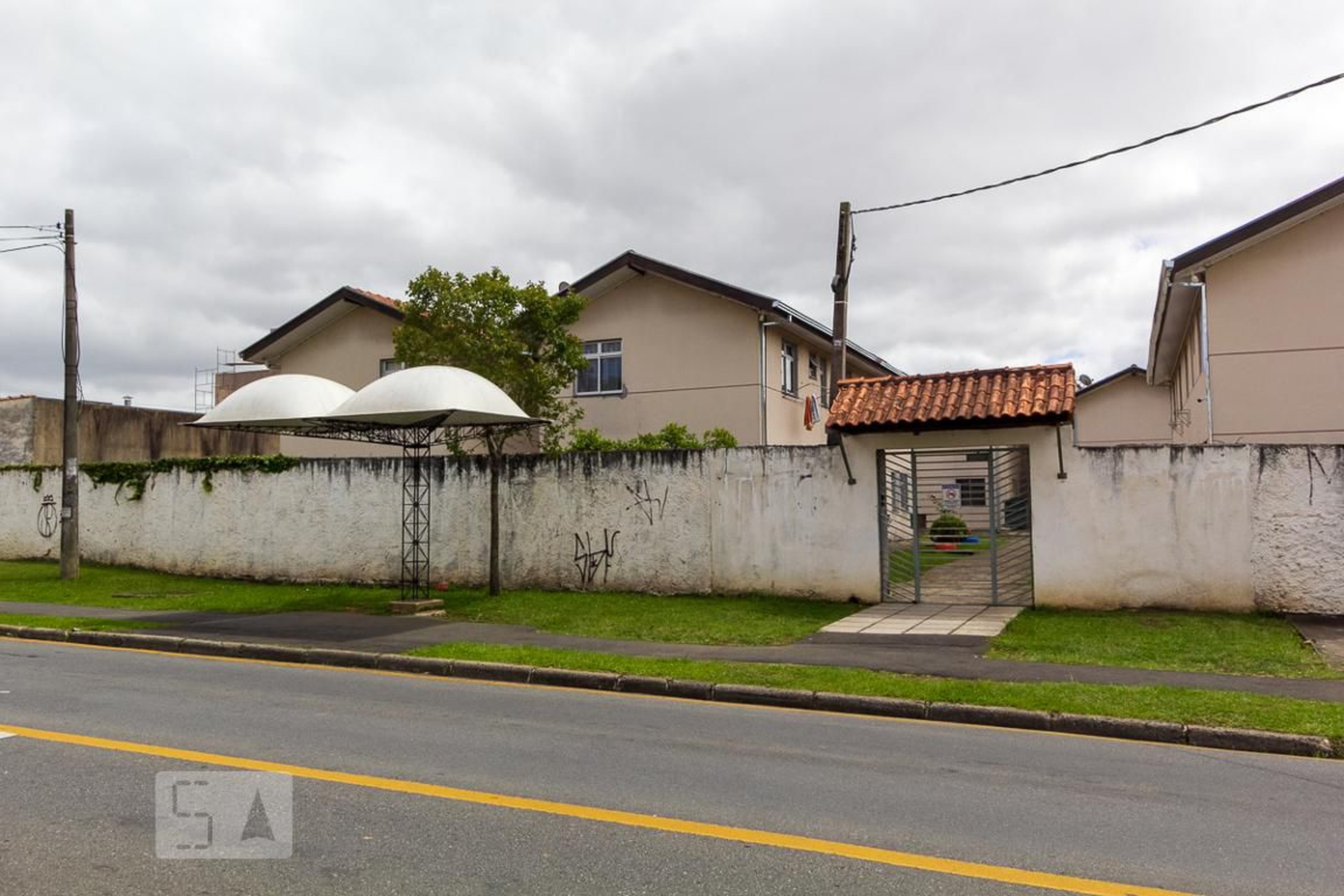 Fachada do Condomínio Condomínio em Rua Carlota Straube de Araújo, 1731